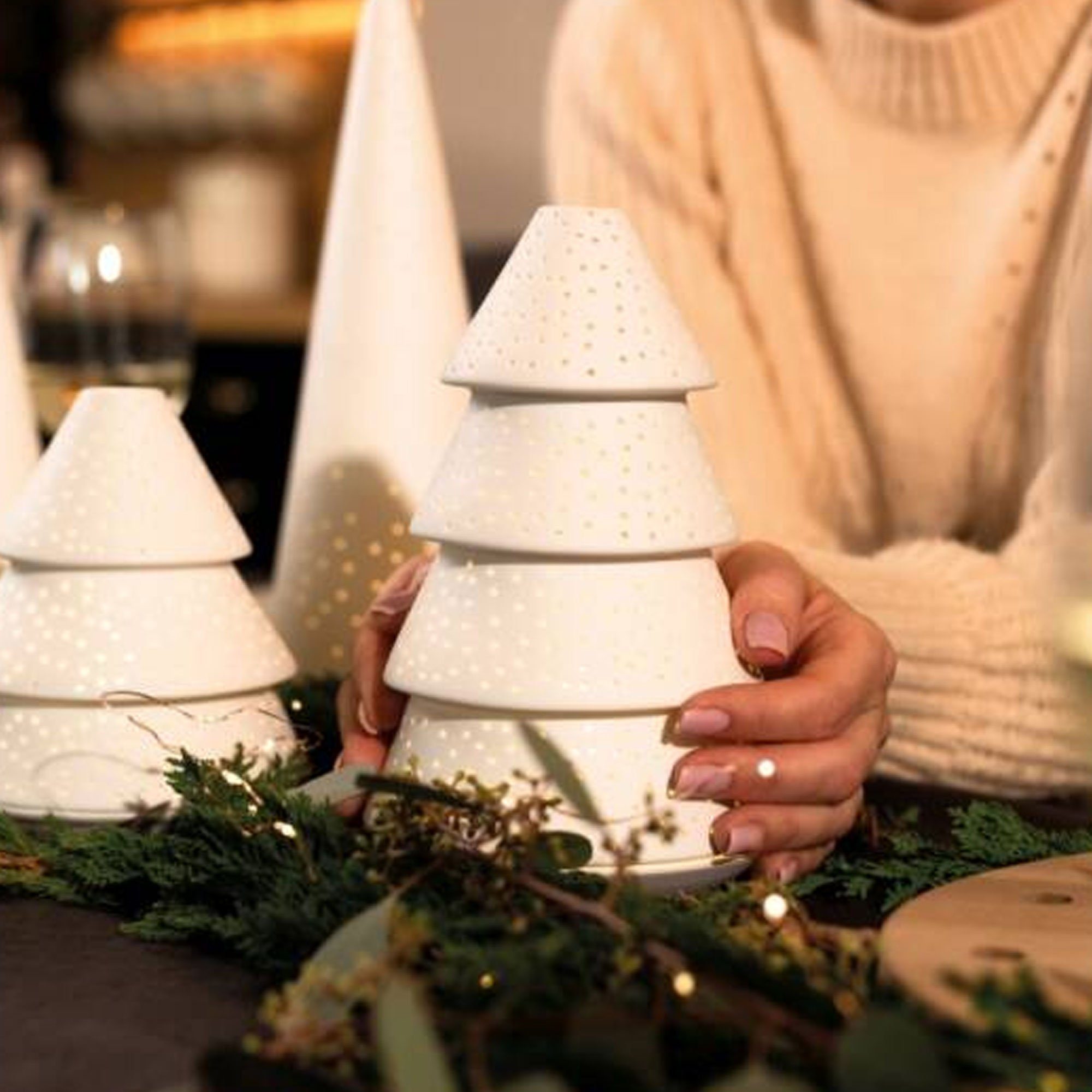 Räder Design Windlicht Räder Tannenlicht groß stilvolles Deko-Objekt für die Weihnachtszeit – Bild 2 von 2