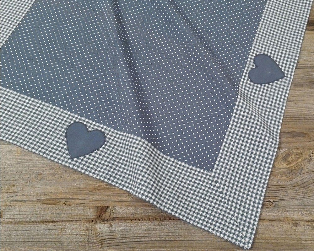 matches21 HOME & HOBBY Tischdecke Tischdecke LINA Landhaus Herz blau, 100 % günstig online kaufen