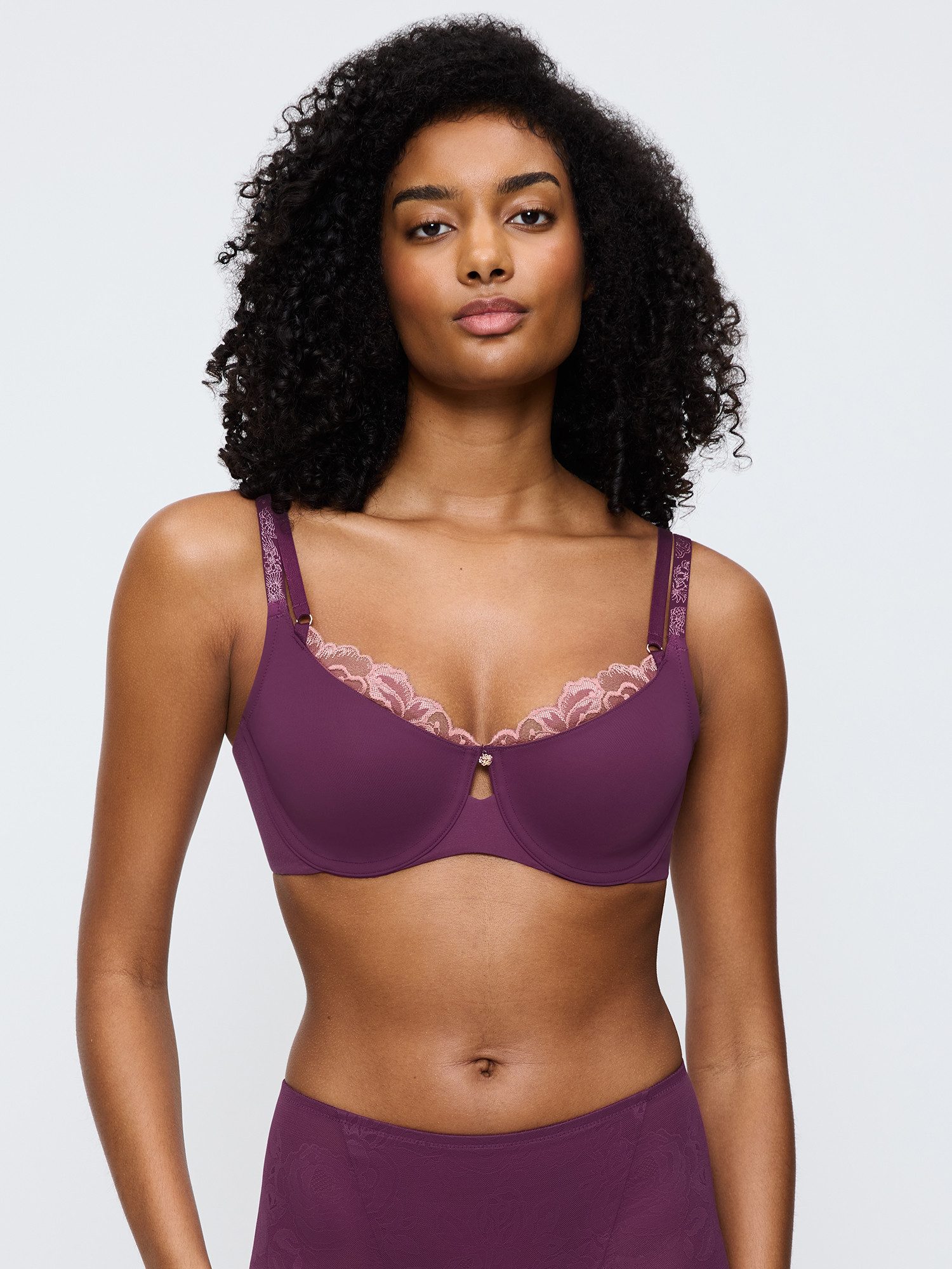 Triumph Bügel-BH Florale Wild Gardenia mit zarter Spitze und ergonomischem Komfort-Bügel