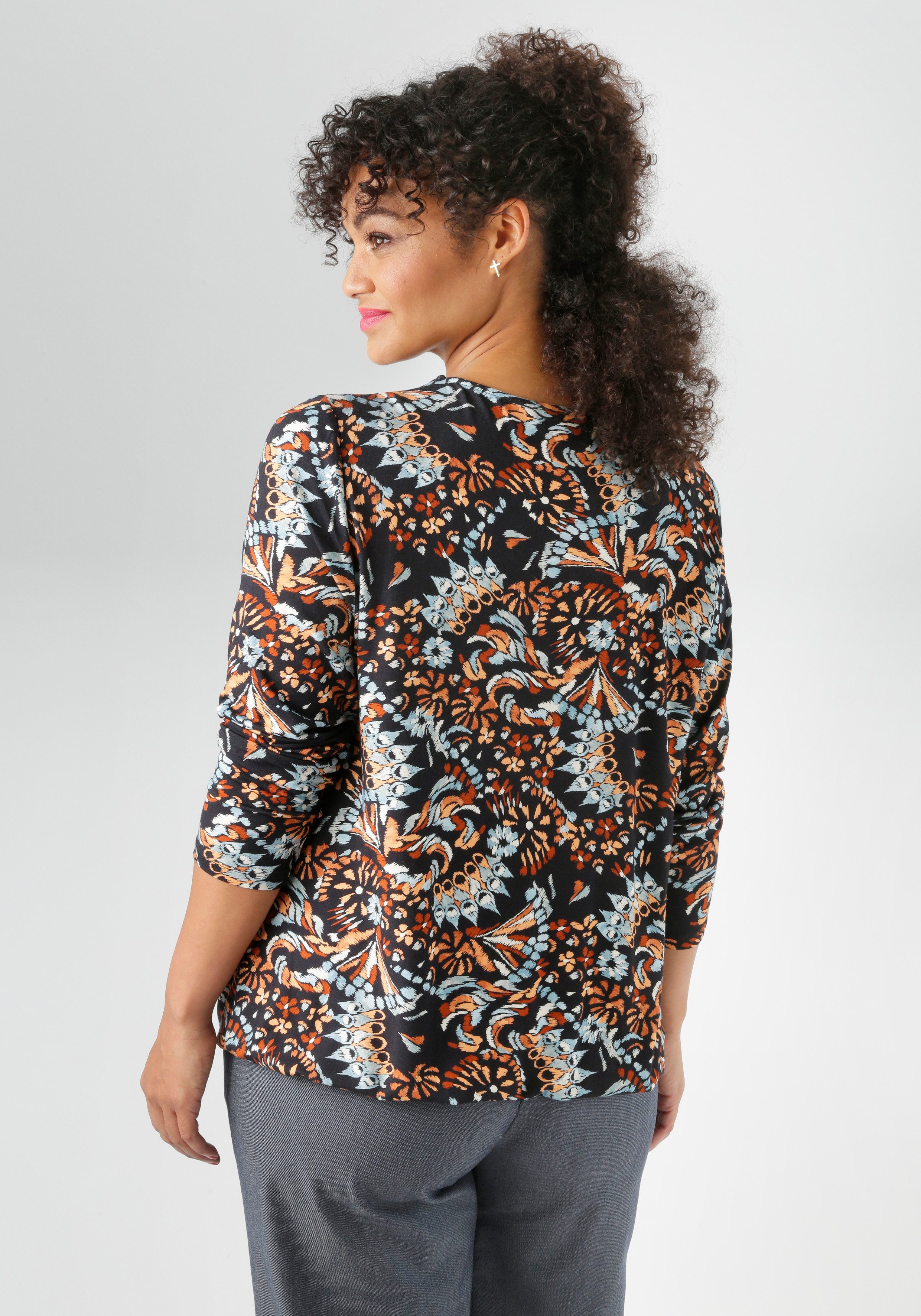 Aniston PLUS Langarmshirt mit fantasievollem Retro-Druck - NEUE KOLLEKTION günstig online kaufen