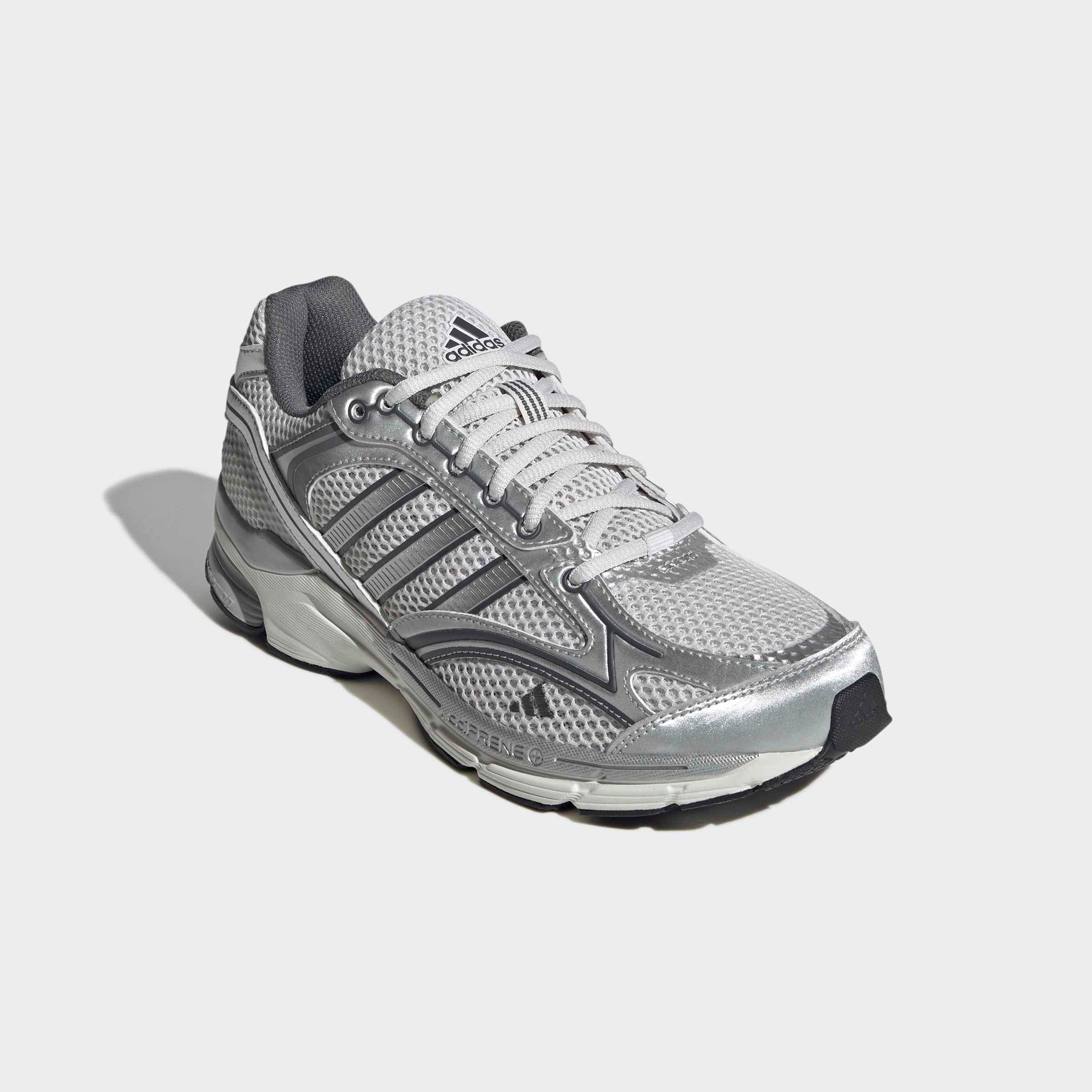 adidas Sportswear inspiriert vom Design des adistar control