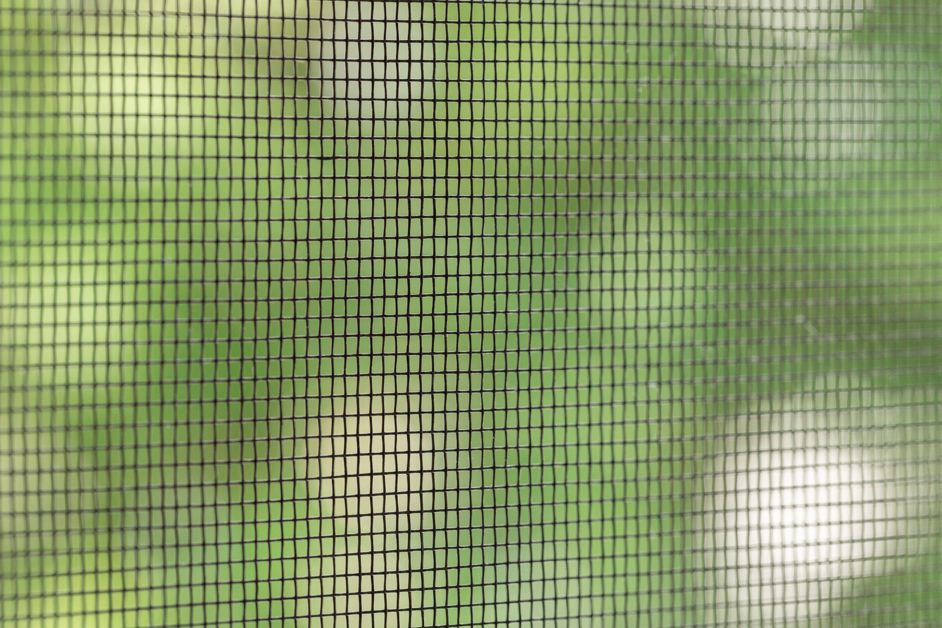 SCHELLENBERG Fliegengitter-Gewebe aus Fiberglas in anthrazit und weiß, (Packung, 1-St), Insektenschutz Rolle für Fenster und Tür, verschiedene Maße