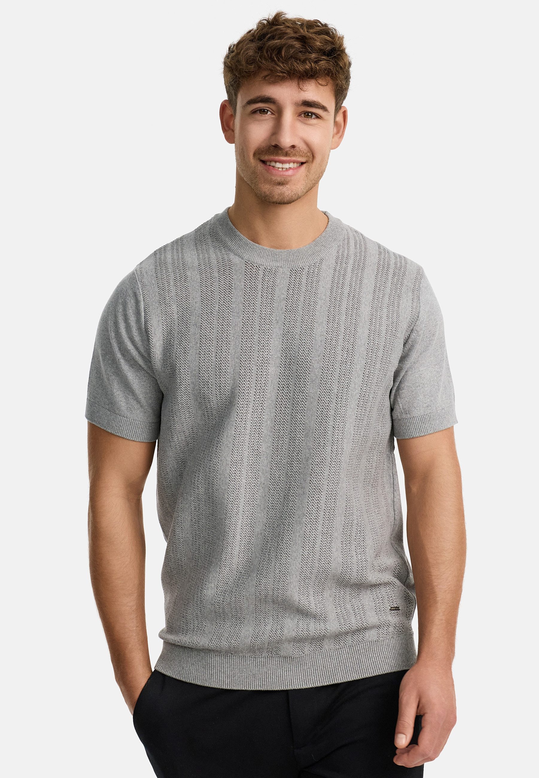 Indicode T-Shirt INVarson mit vertikalem Strickmuster günstig online kaufen