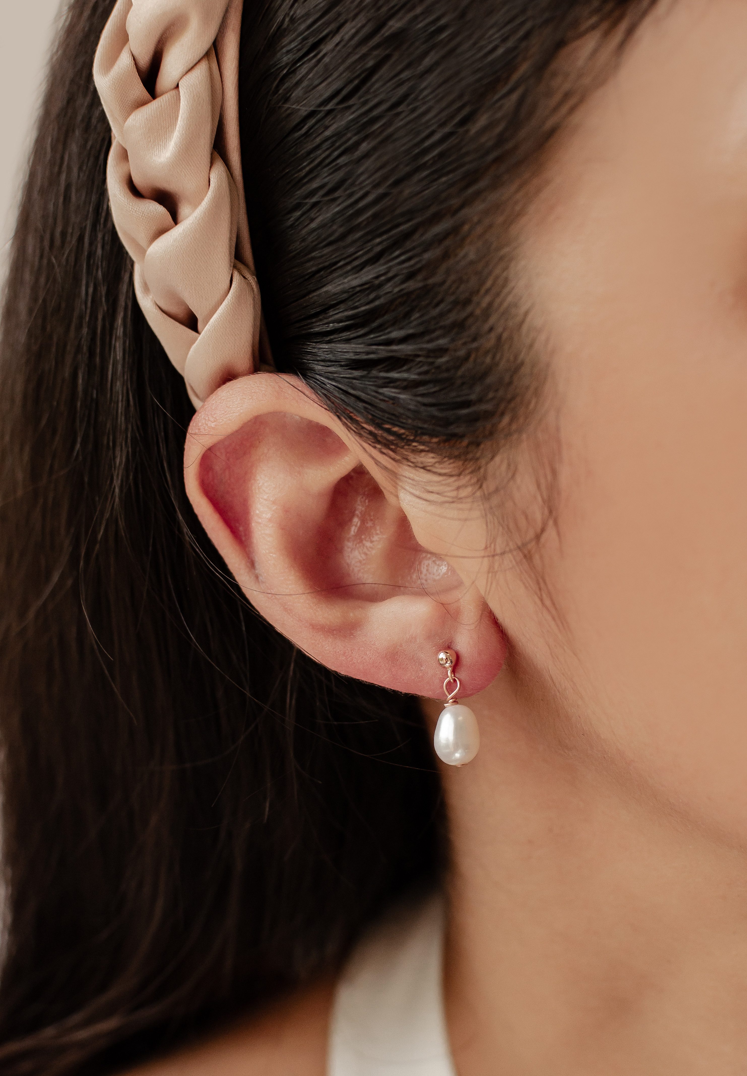 Hey Happiness Perlenohrringe Damen Tropfen, Ohrstecker mit hängender Perle, 925 Silber Ohrringe Süßwasserperle Anhänger, Roségold Gold vergoldet