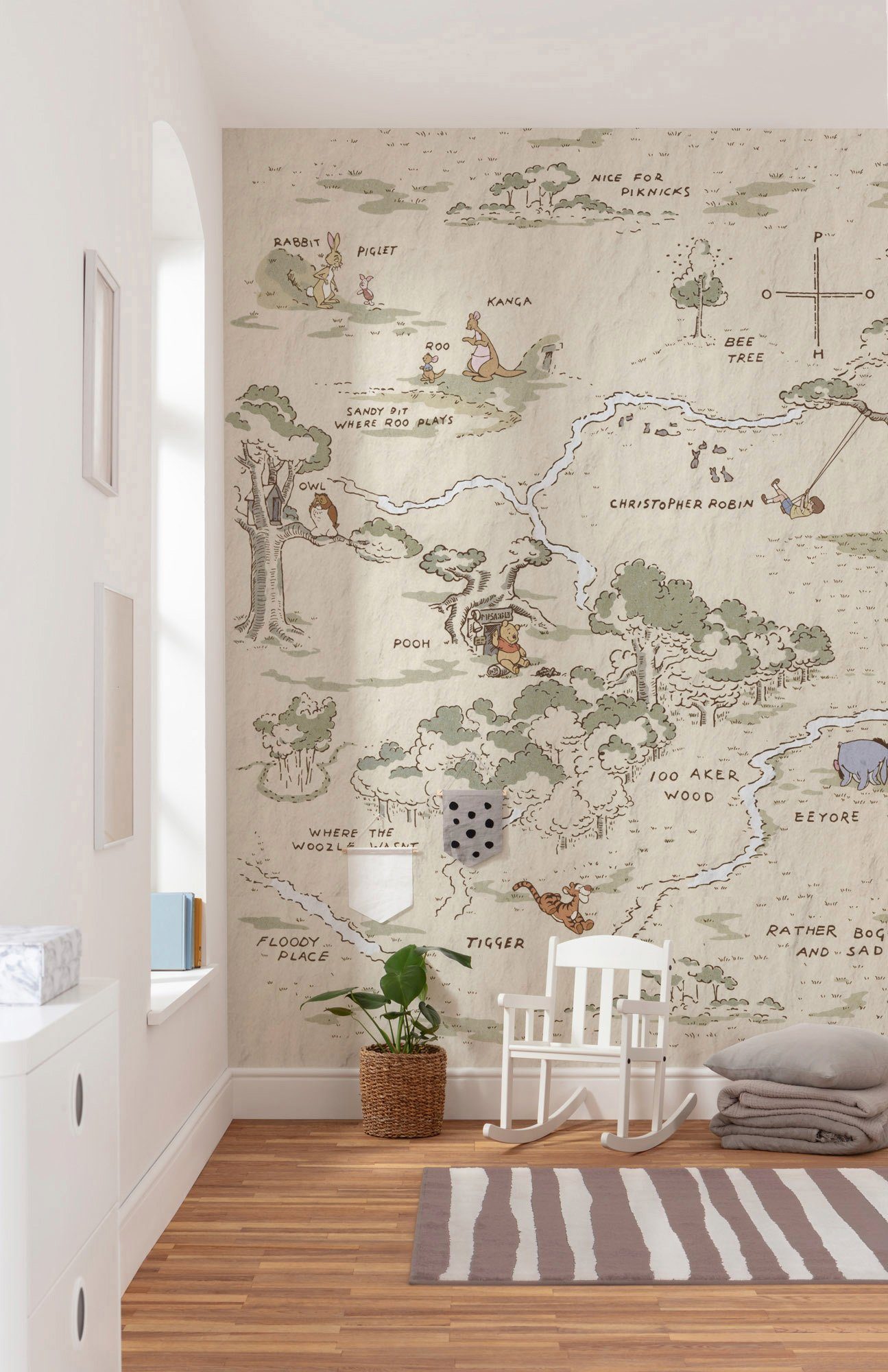 Komar Vliestapete Digitaldruck Vlies - Winnie the Pooh Map - Größe 200 x 240 cm, glatt, bedruckt, Kinderzimmer