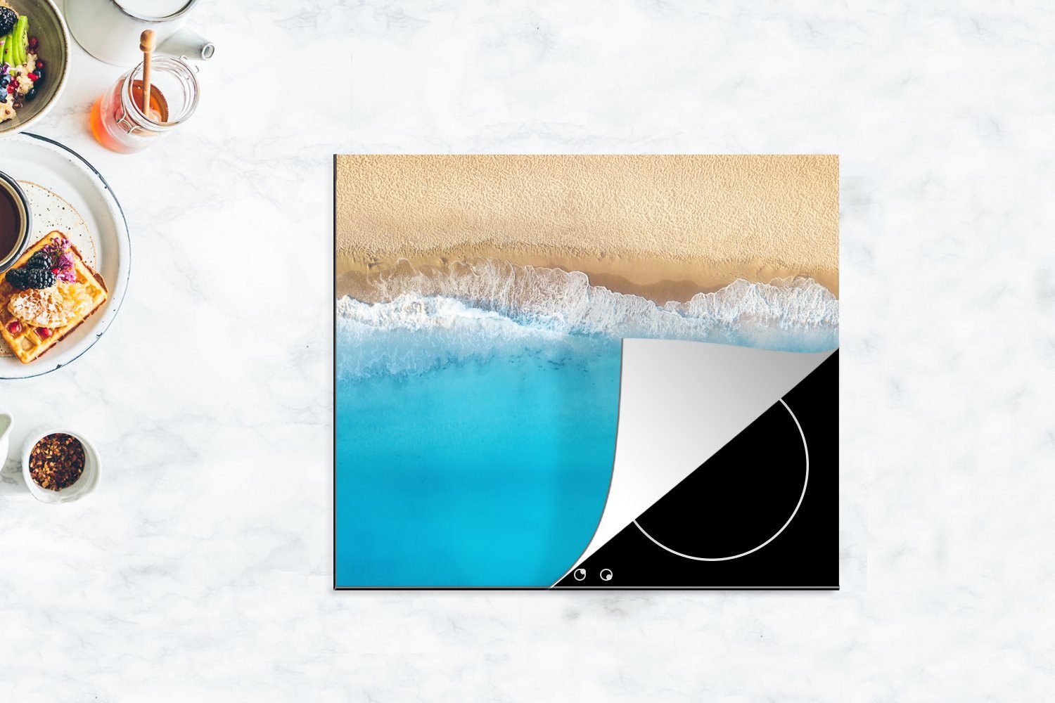 (1 tlg), Induktionsschutz Blau, Wasser Vinyl, Arbeitsfläche Herdblende-/Abdeckplatte - - Strand Mobile - MuchoWow cm, Ceranfeldabdeckung nutzbar, 60x52