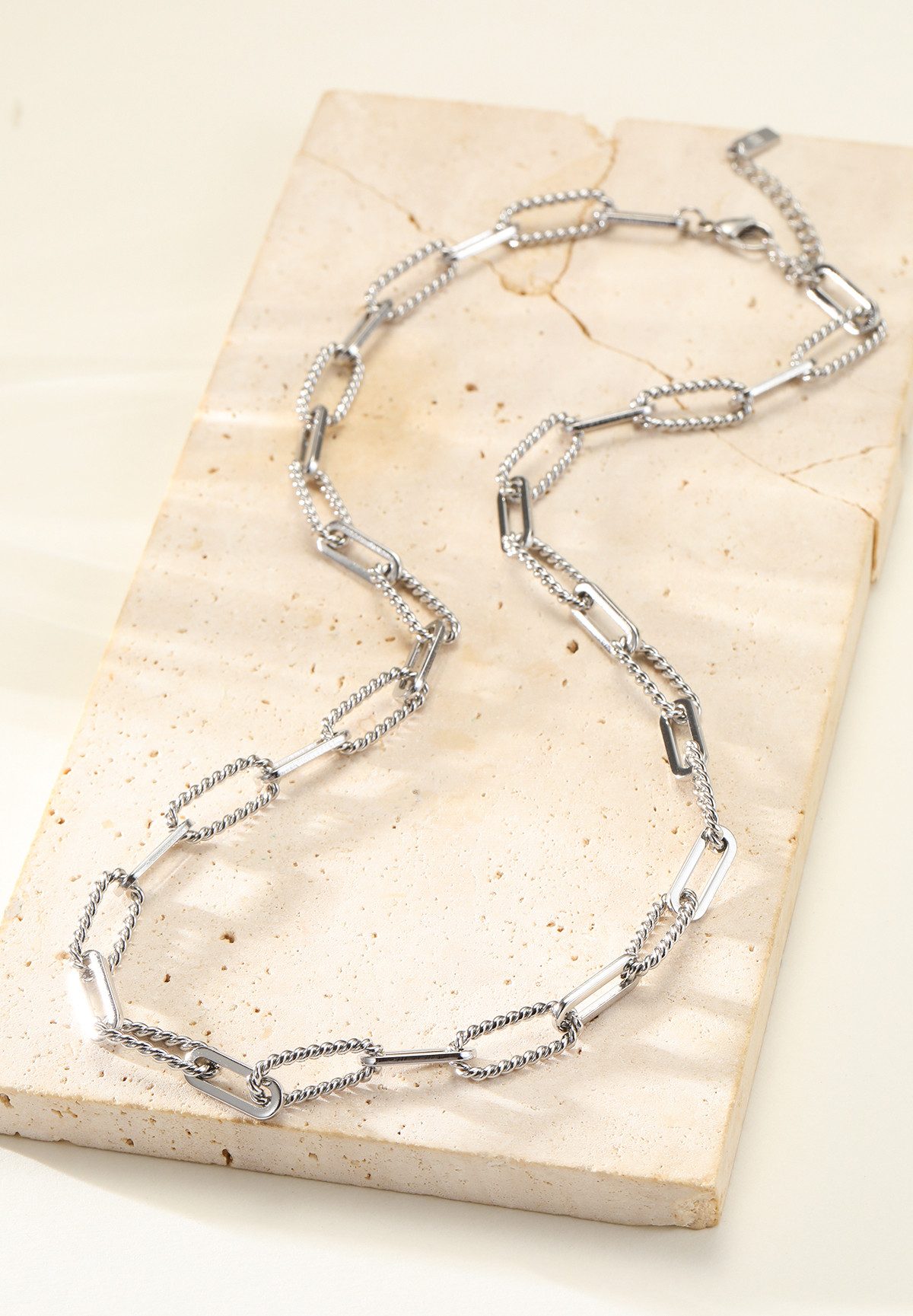 Hey Happiness Gliederkette Twist Chic, Ovale Glieder Kette, Gedrehte Damen Kette Paperclip, wasserfest – Bild 4 von 5