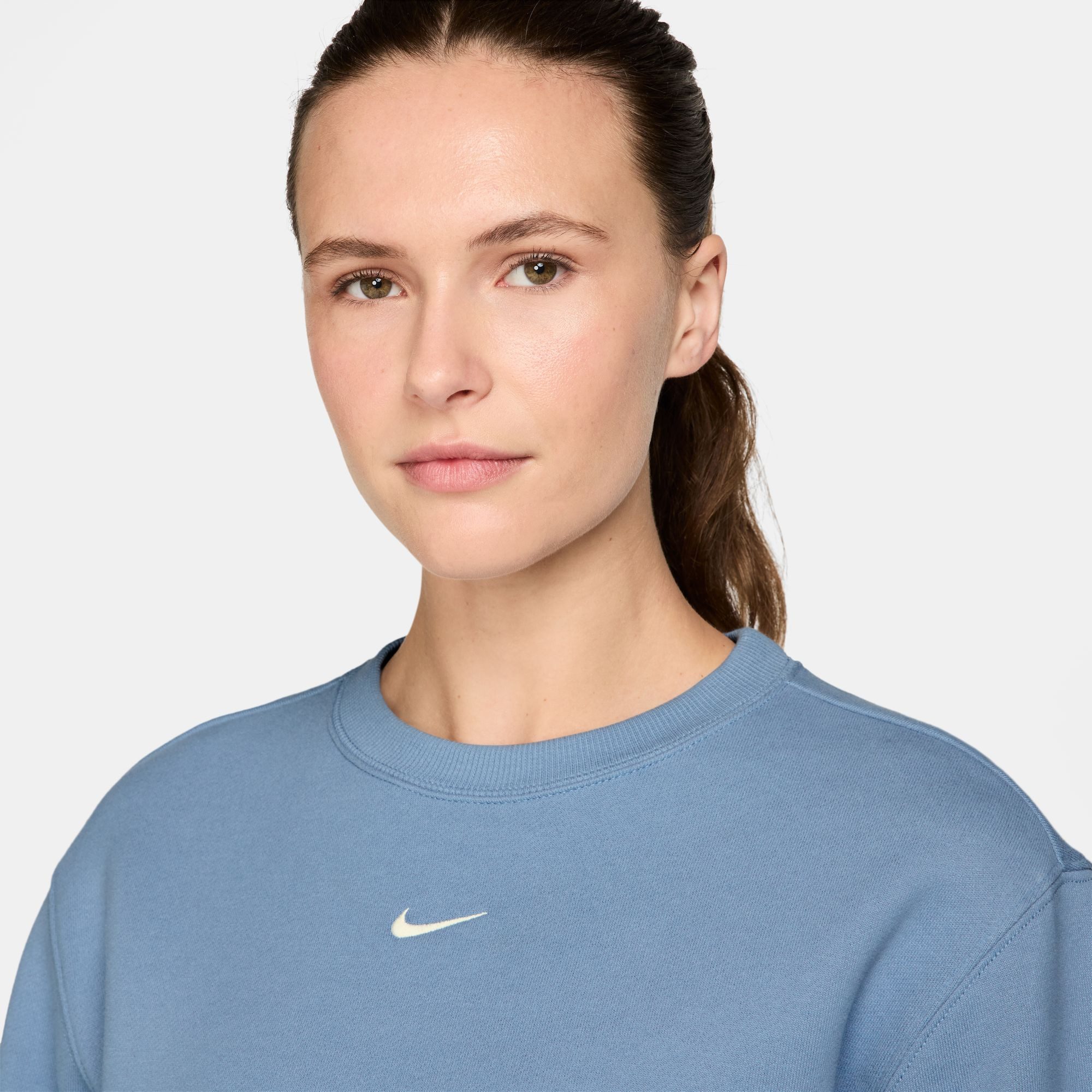 Nike Sportswear Sweatshirt W NK STDO FLC MW STD CREW mit Rundhalsausschnitt, in normaler Länge