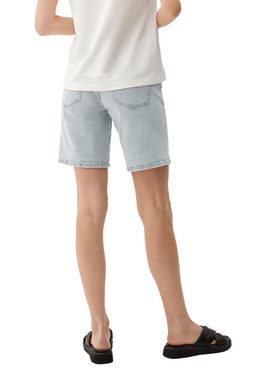 s.Oliver Jeansshorts Jeans-Bermuda Betsy / Slim Fit / Mid Rise / Slim Leg Waschung