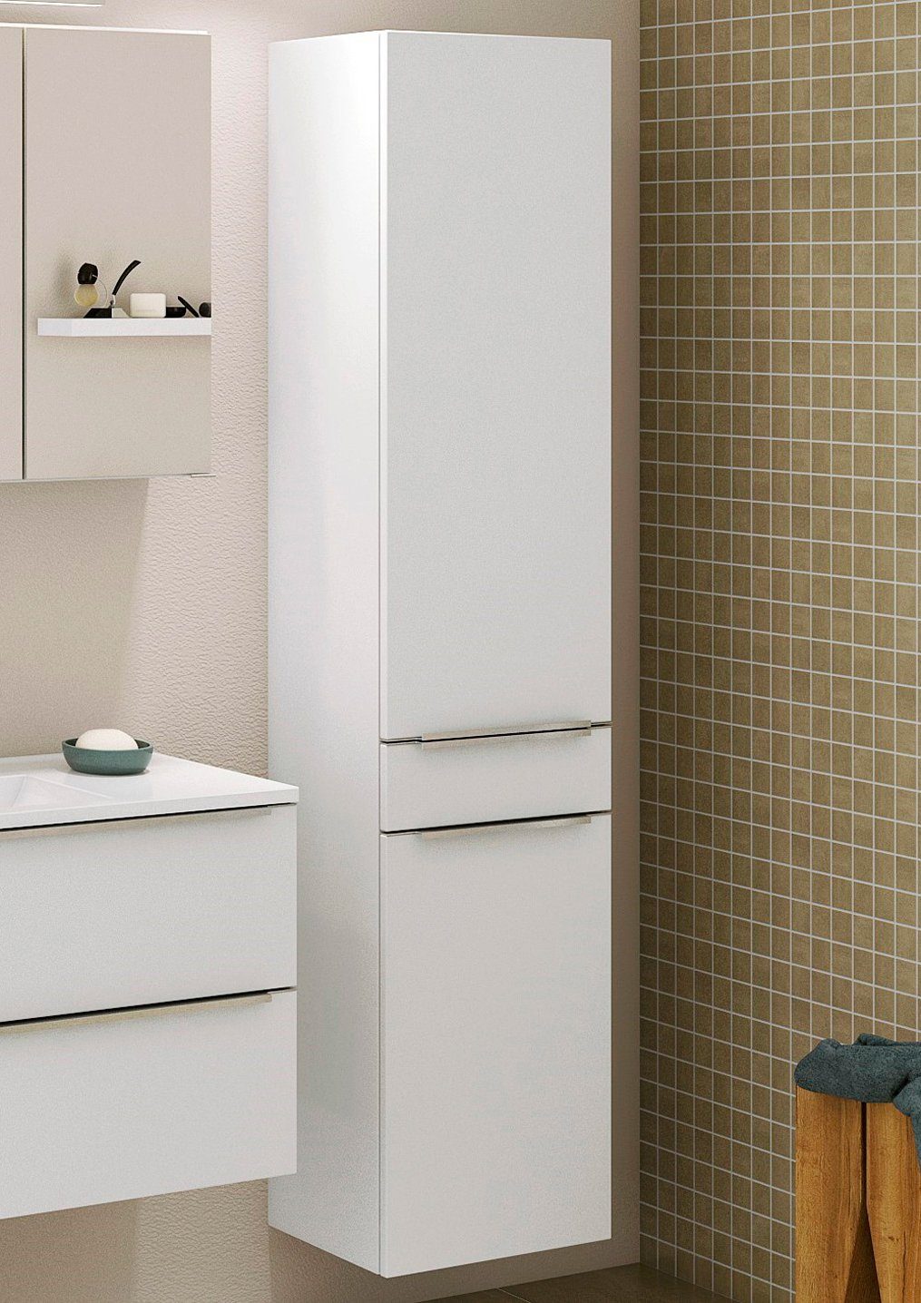 welltime Seitenschrank Matera Breite 40 cm, hochwertige matte MDF-Fronten und Softclose-Funktion