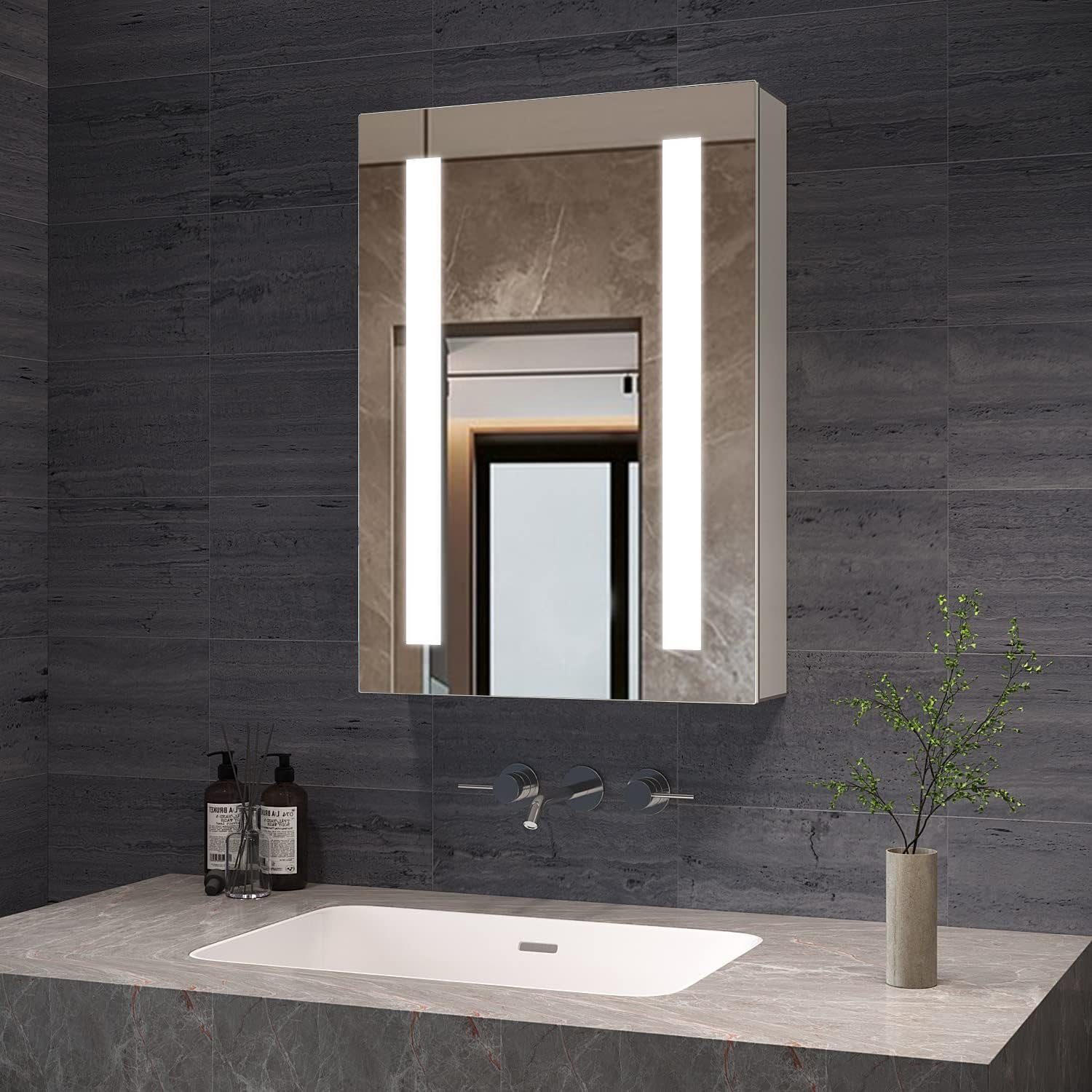 AQUABATOS Badezimmerspiegelschrank Spiegelschrank led cm Bad mit breit Beleuchtung 50 Steckdose