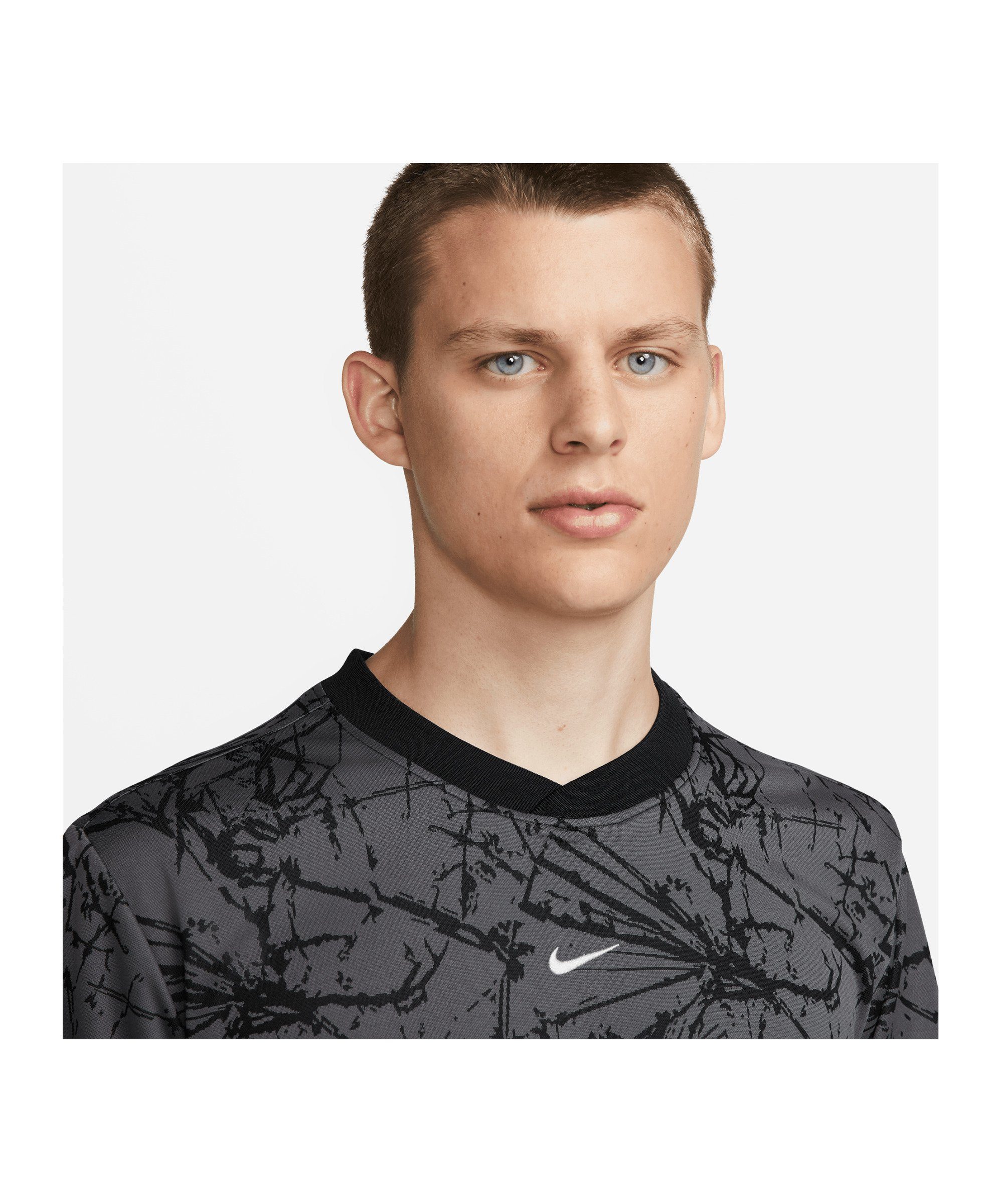 default Nike grauweiss Sportswear Trikot F.C. T-Shirt