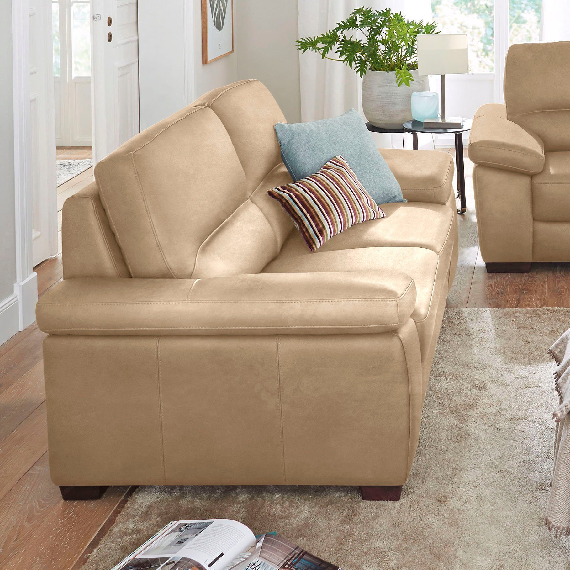 CALIA ITALIA 3-Sitzer Gaia, Sofa im edlen Design und mit erstklassigem Sitzkomfort, aus pflegeleichtem Luxus-Microfaser Ginevra Hydro Care