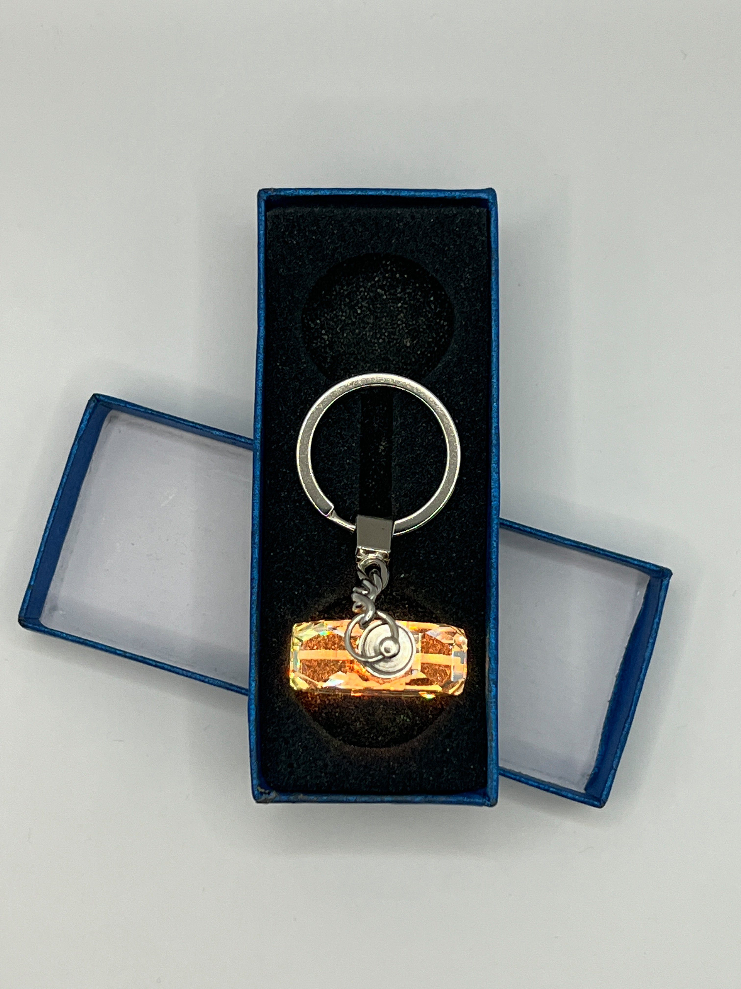 Stelby Schlüsselanhänger Unendlichkeitszeichen Schlüsselanhänger Multicolor N mit Geschenkbox