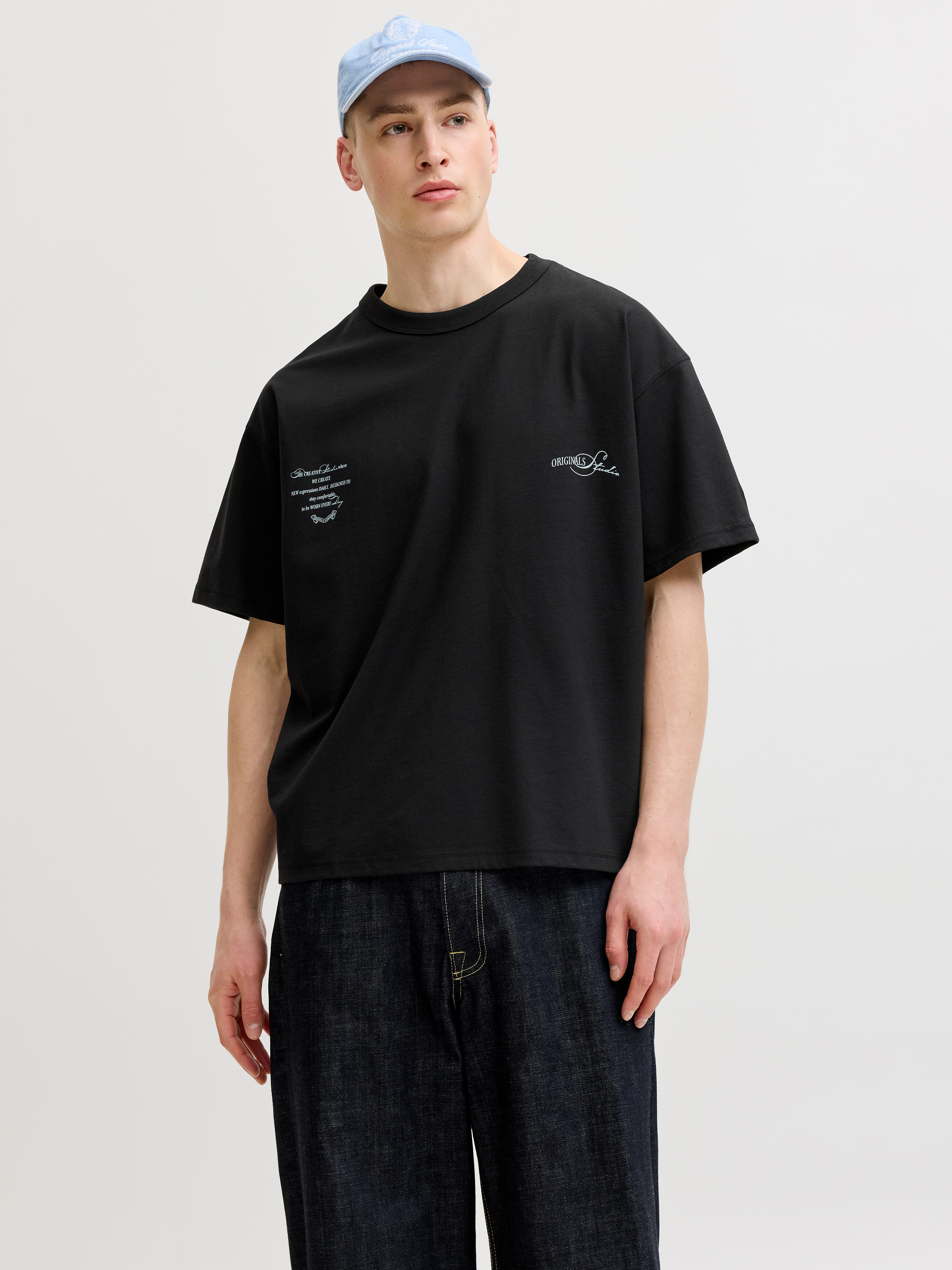 Jack & Jones Rundhalsshirt JORSANREMO TYPO TEE SS CREW NECK LN Baumwollmischung, locker geschnitten