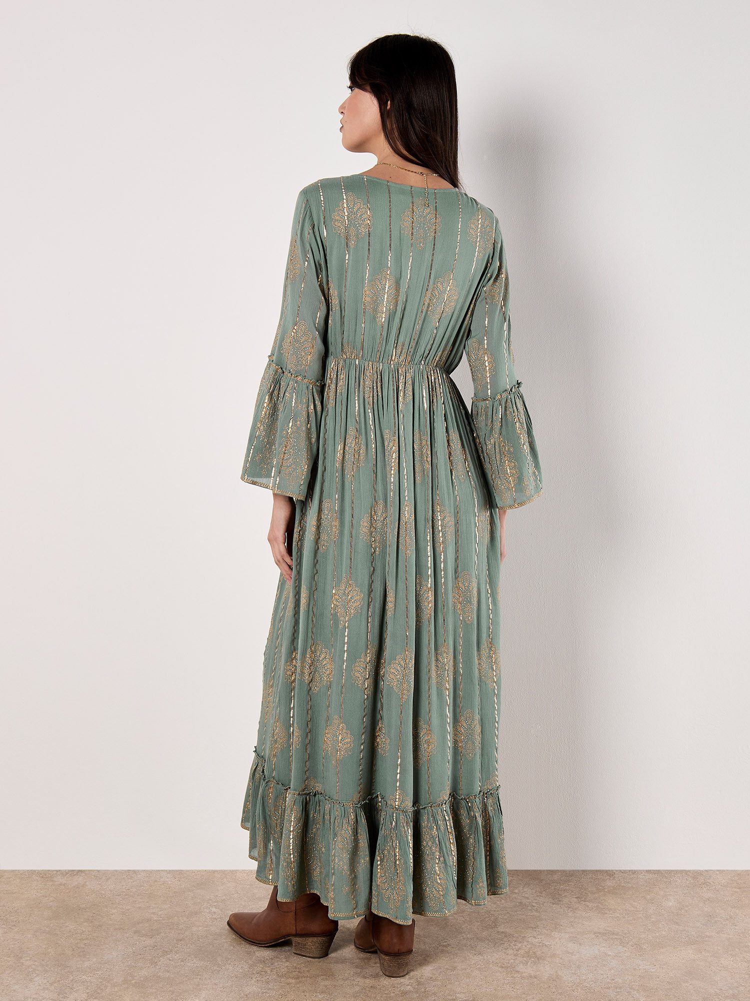 Apricot Maxikleid Boho-Maxikleid mit Golddruck und Tassel
