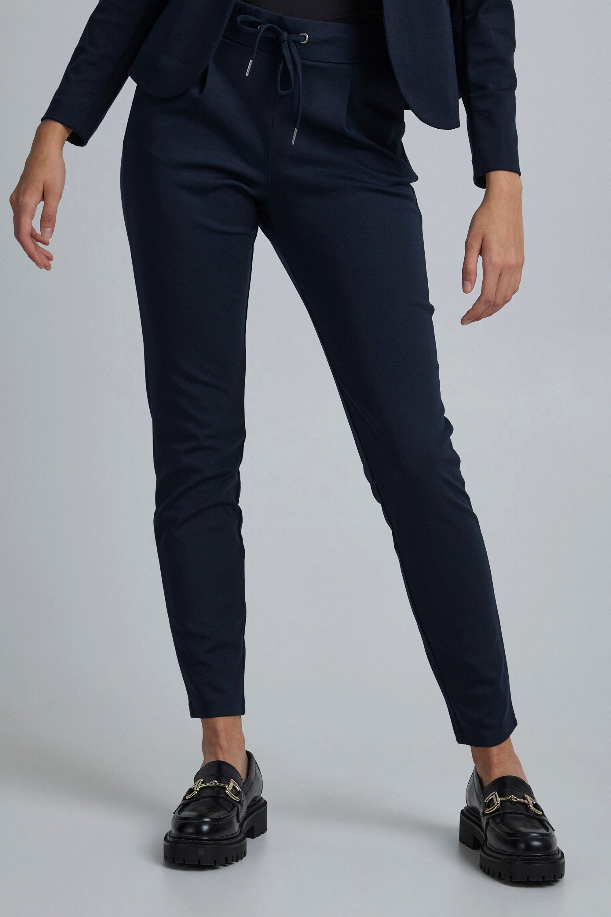 b.young Stoffhose Rizetta (1-tlg) Falten günstig online kaufen