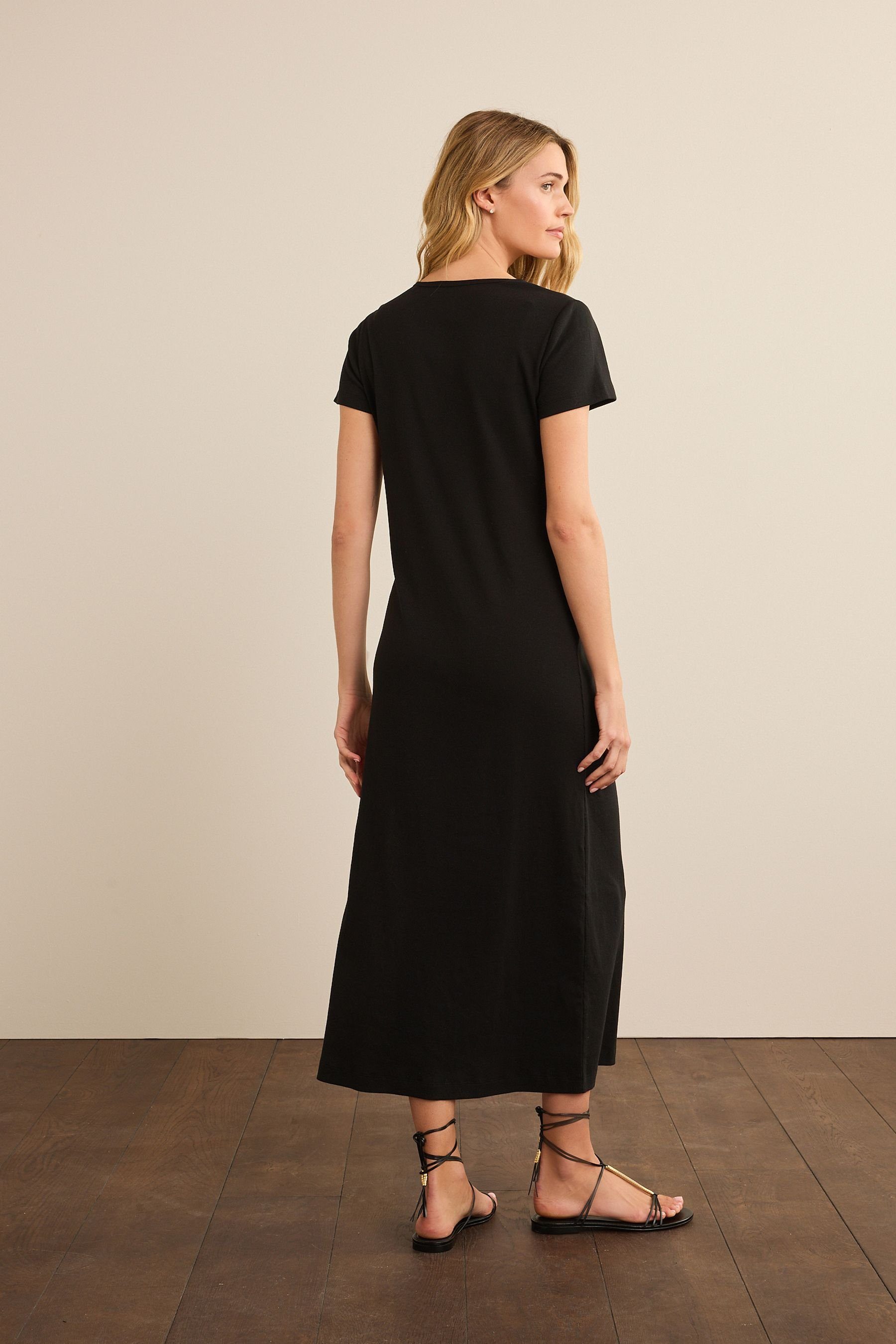 Next Maxikleid Gestuftes T-Shirt-Kleid in Maxilänge günstig online kaufen