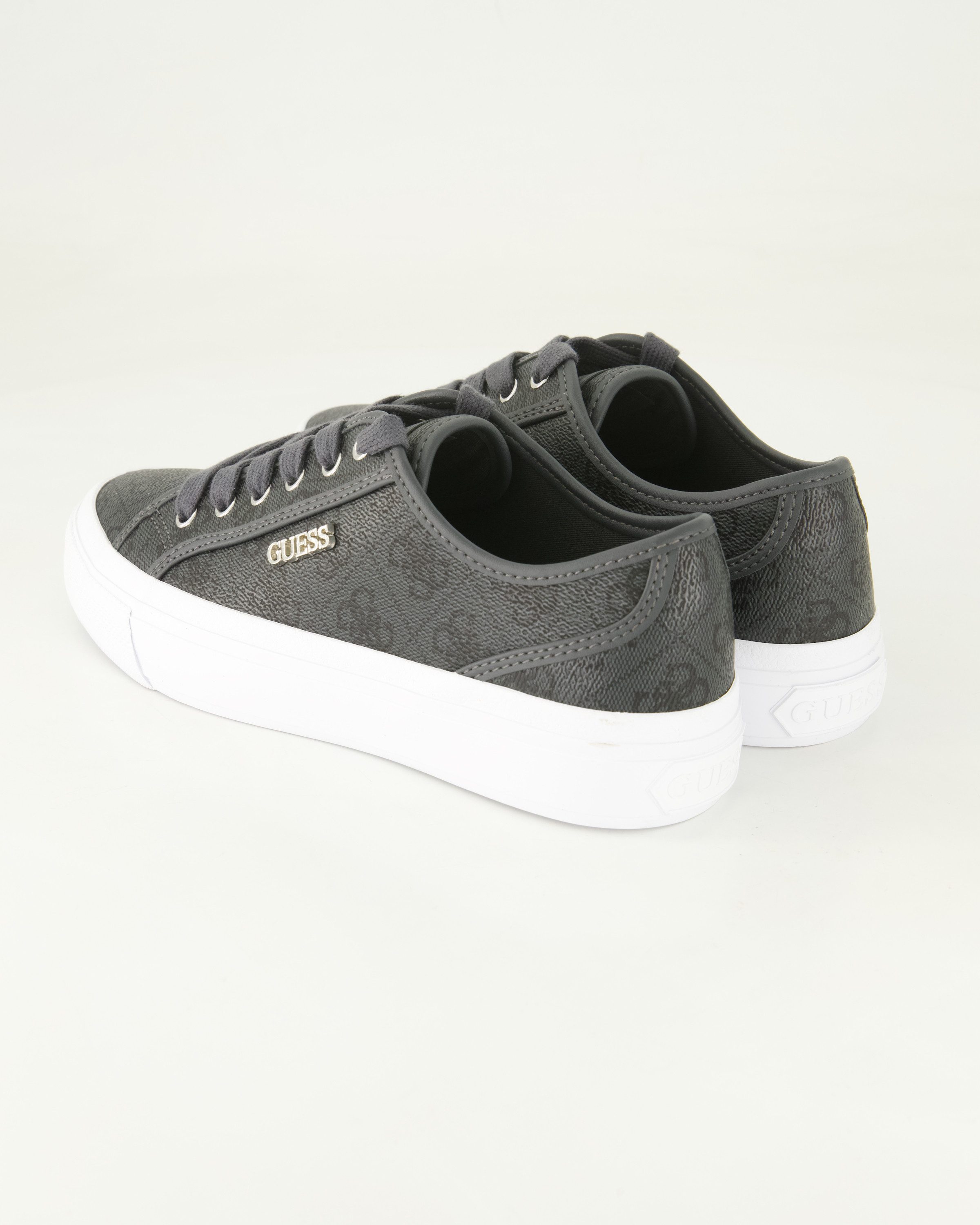 Guess Jelexa10 Sneaker Obermaterial: Sonstiges Material