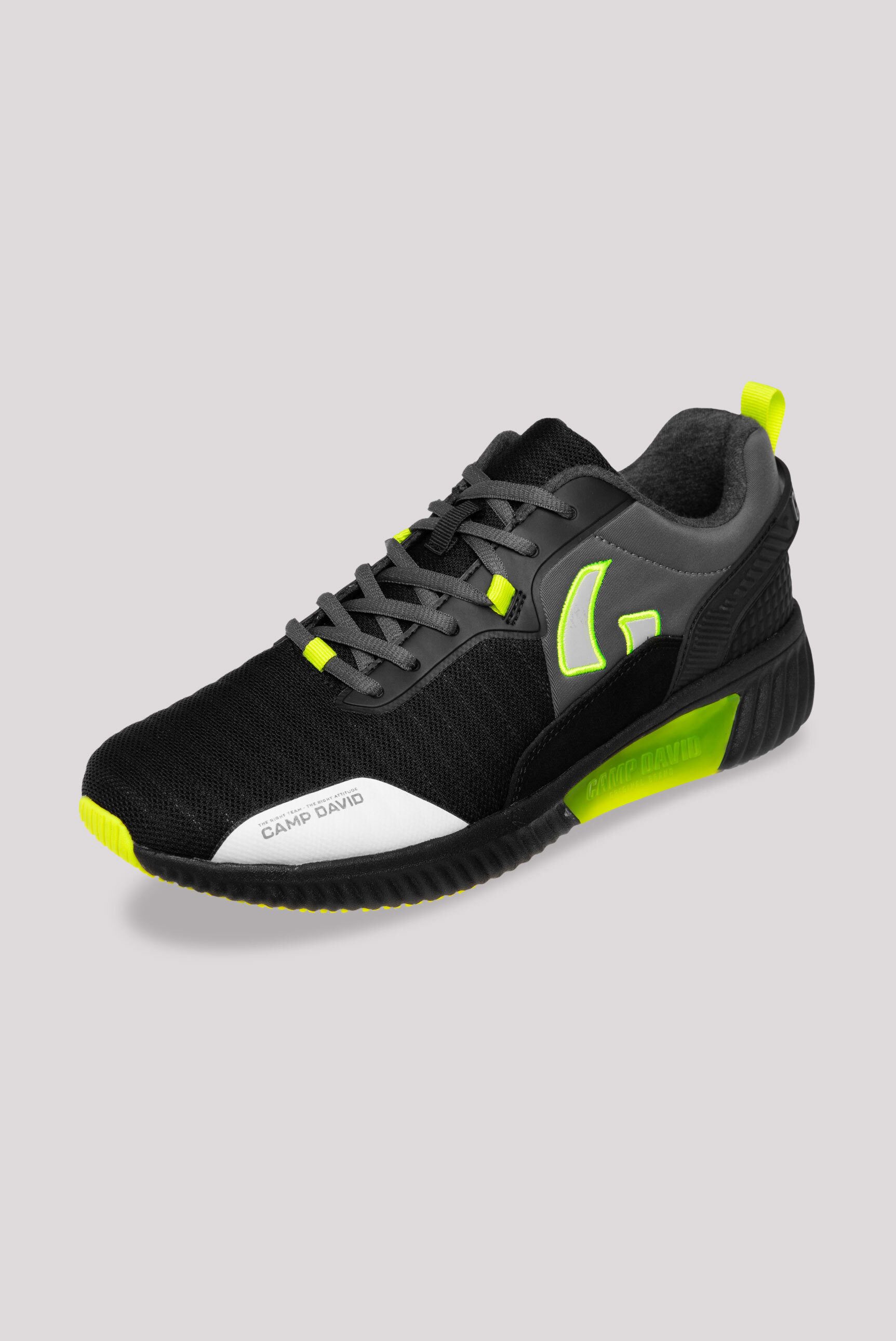 CAMP DAVID Sneaker mit Wechselfußbett