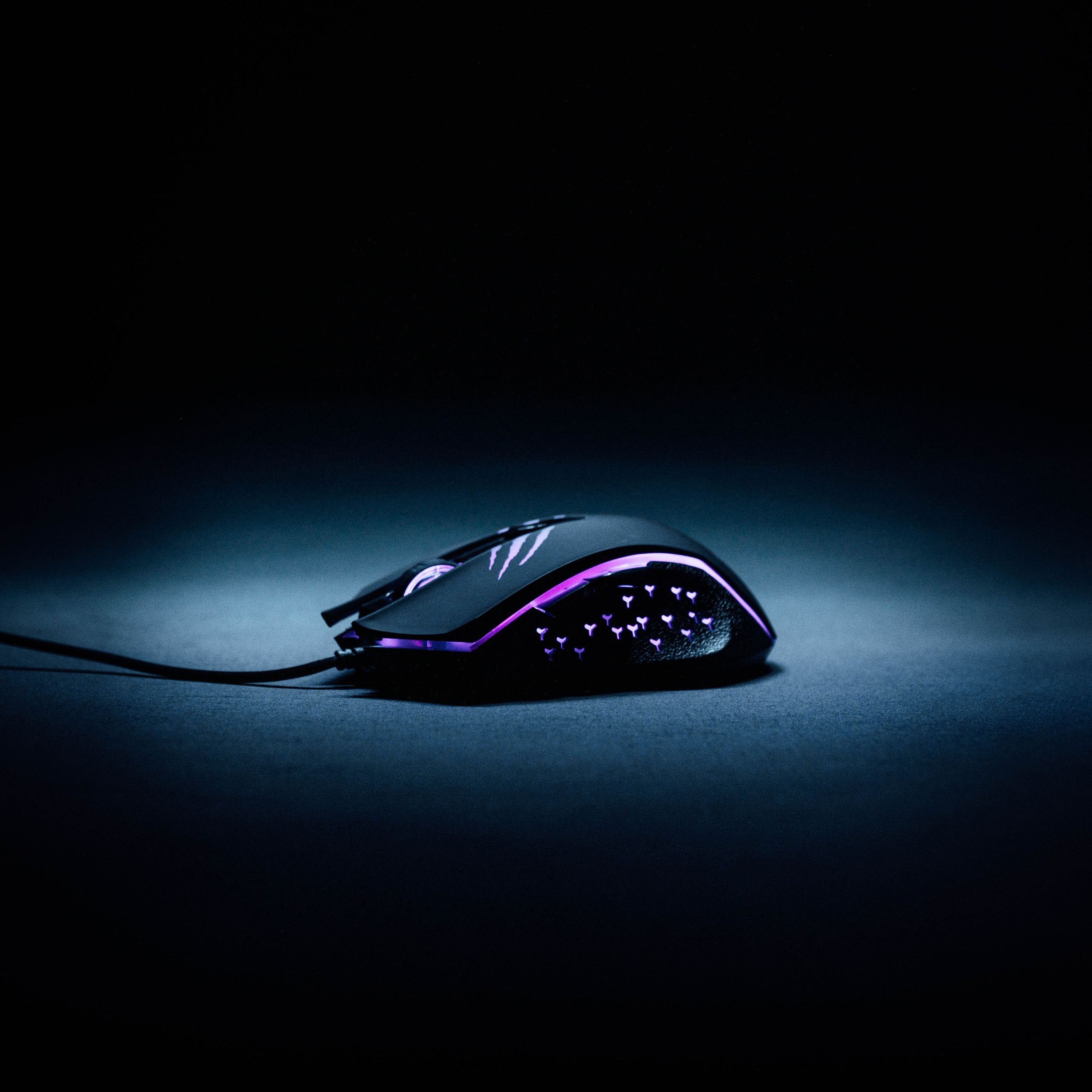 Schwaiger GM3000 Gaming-Maus (kabelgebunden, Hindergrundbeleuchtung) farbwechselnde
