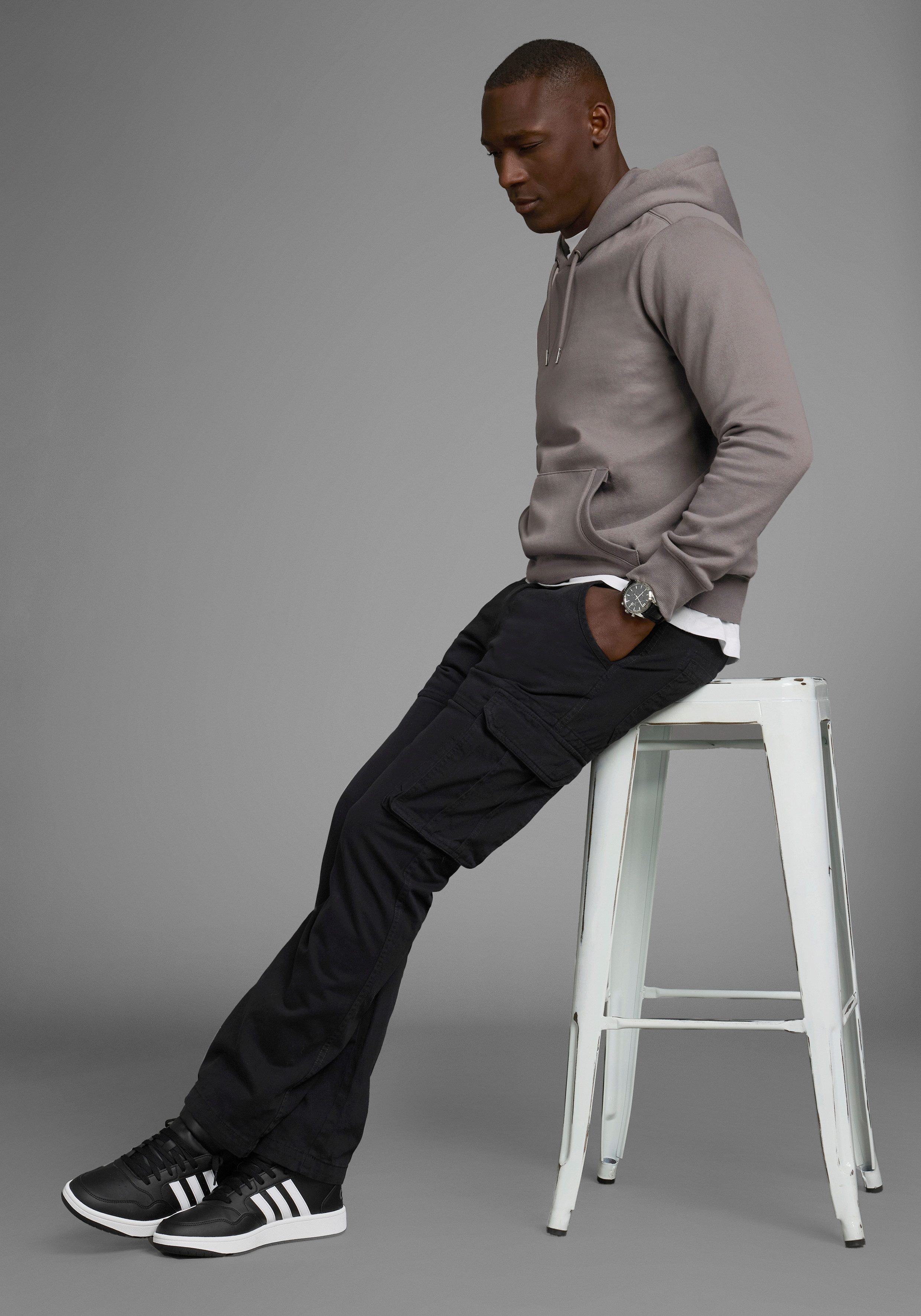 Man's World Kapuzensweatshirt mit Kängurutasche