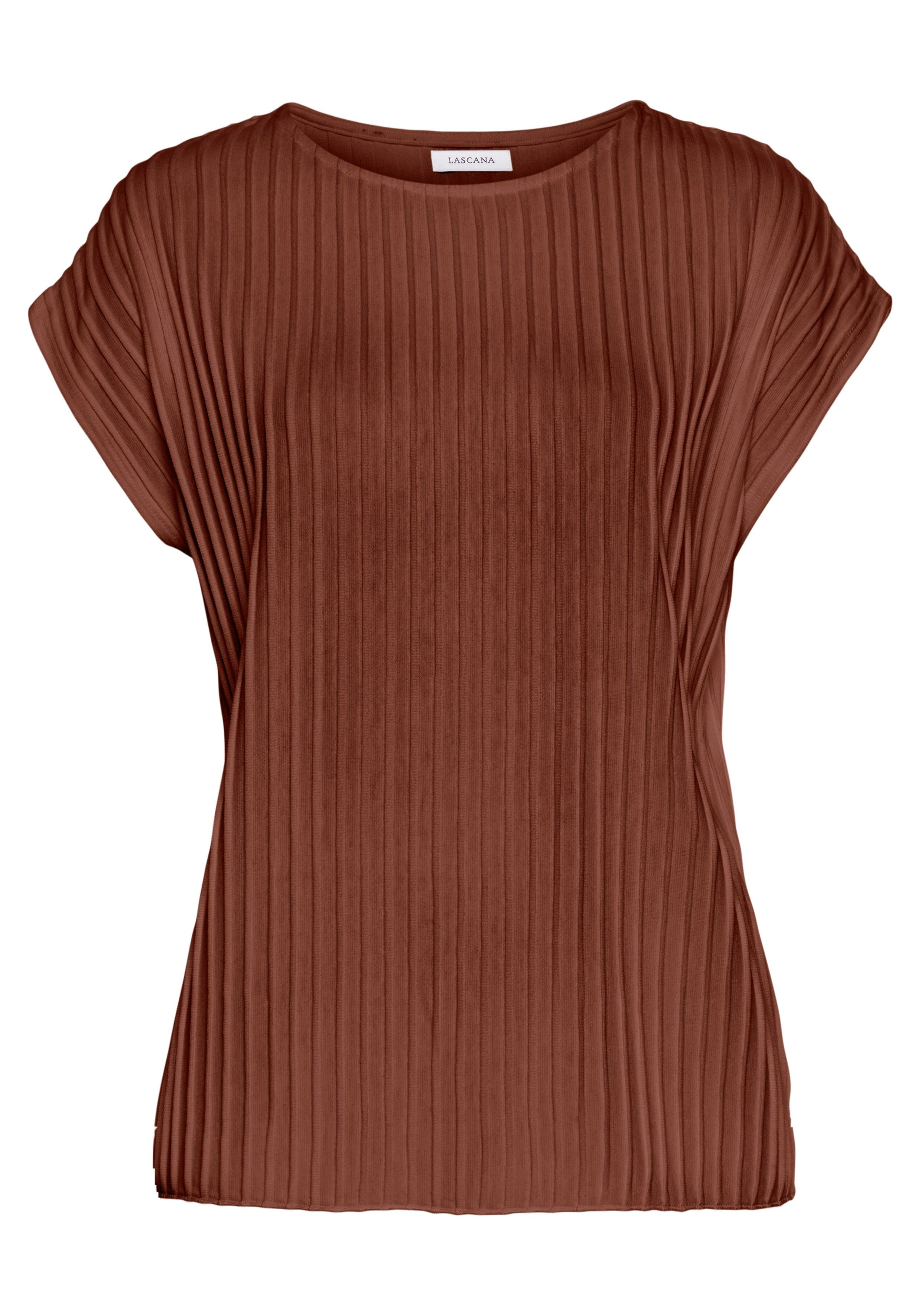 LASCANA Kurzarmshirt mit Biesenstruktur, bügelfreies T-Shirt aus moderner Strukturware. € 39,99