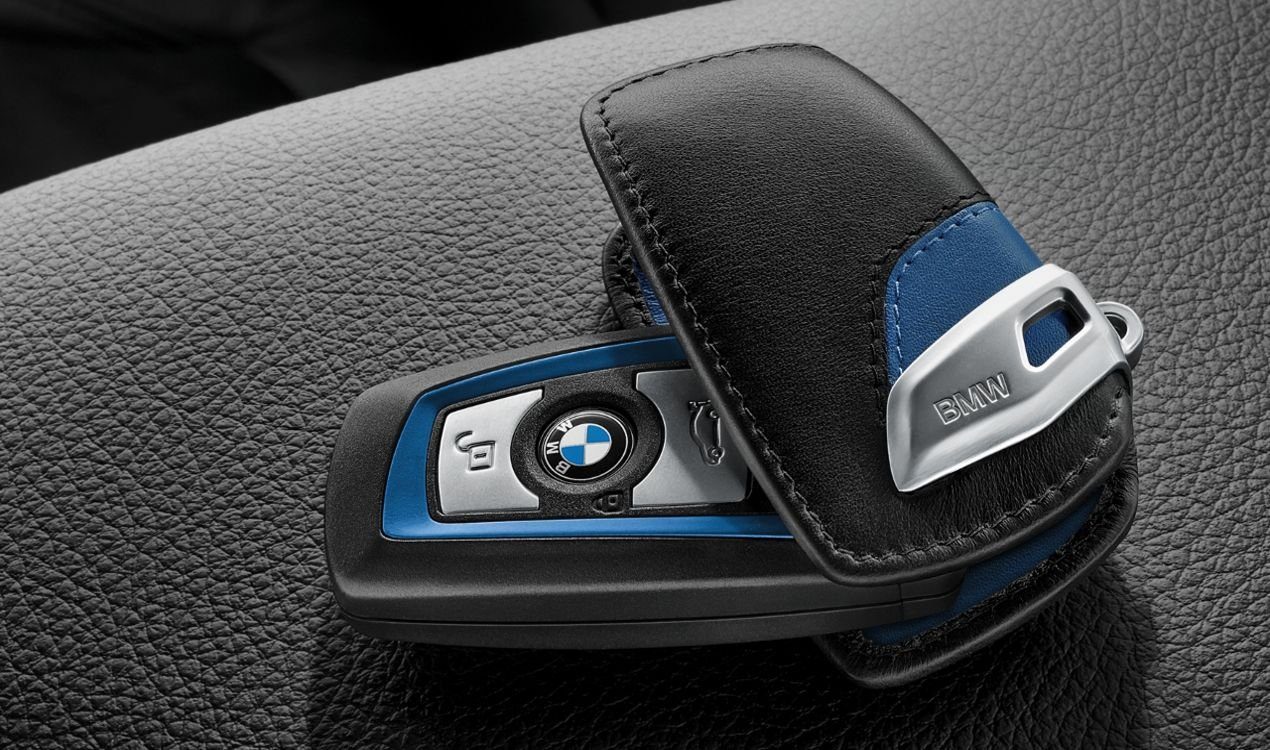 BMW Anhänger Schlüssel BMW Schlüsseletui mit Edelstahlspange SATTELBRAUN X5  2er X6 X1 (1-tlg)