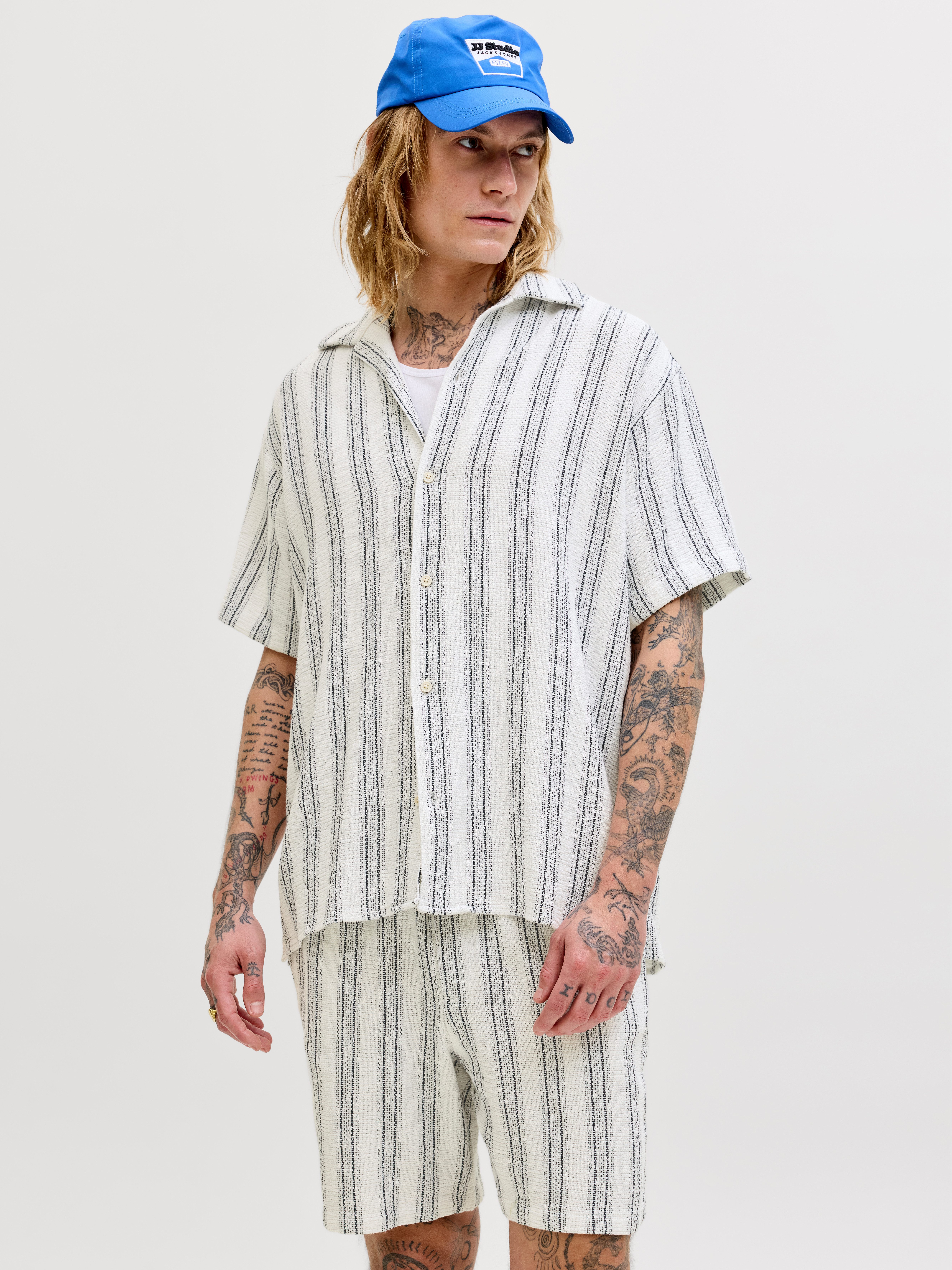 Jack & Jones Kurzarmhemd JORCOBA STRIPE RESORT SHIRT SS SN