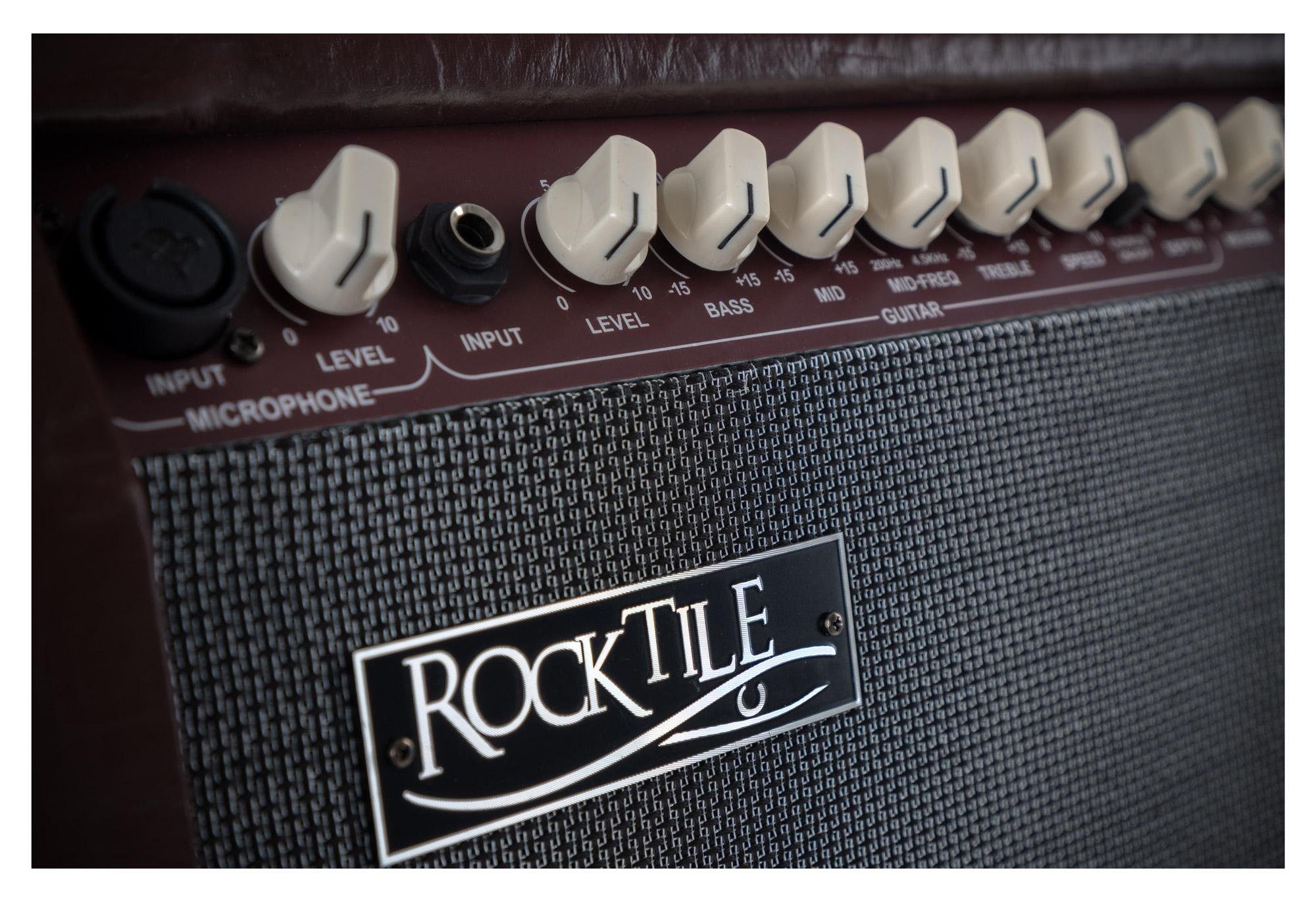 Rocktile AA-30 (Anzahl Akustikverstärker Comboverstärker (Mikrofon Eric W, - Reverb-Effekt für Gesang 4-Band und 2 EQ - 30 Verstärker Braun Kanäle: und Gitarre), Gitarre)