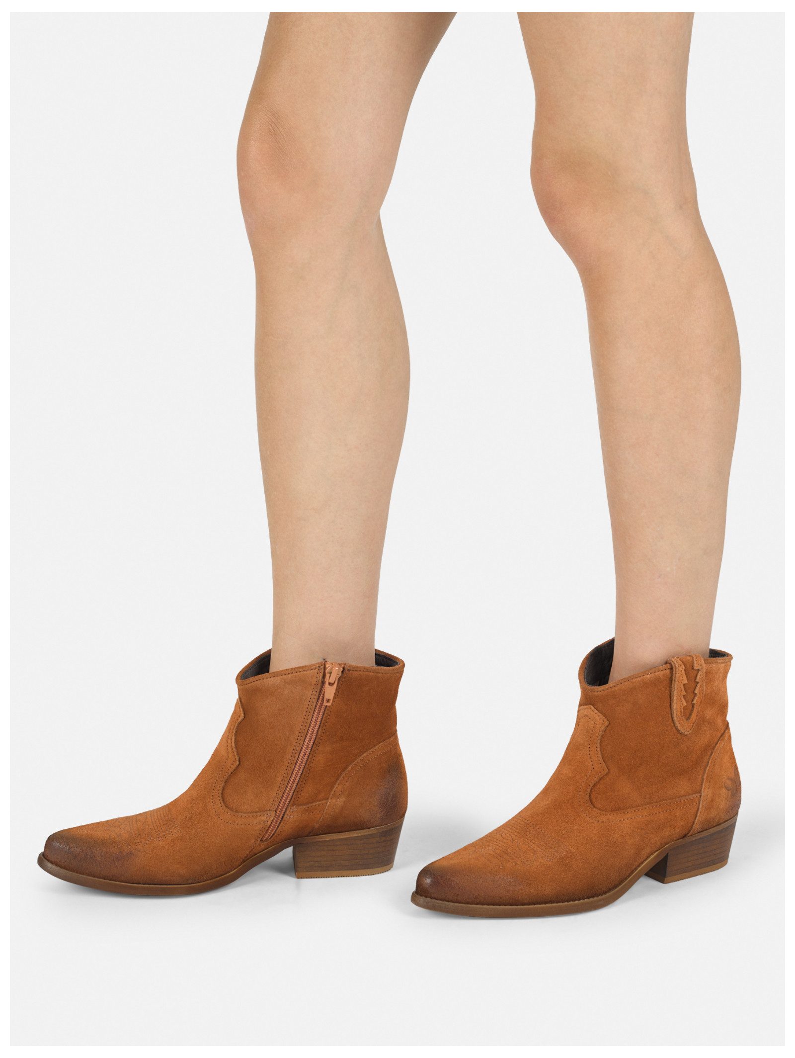 Felmini Wide Fit Stiefelette Veloursleder . Cowboy Stiefelette