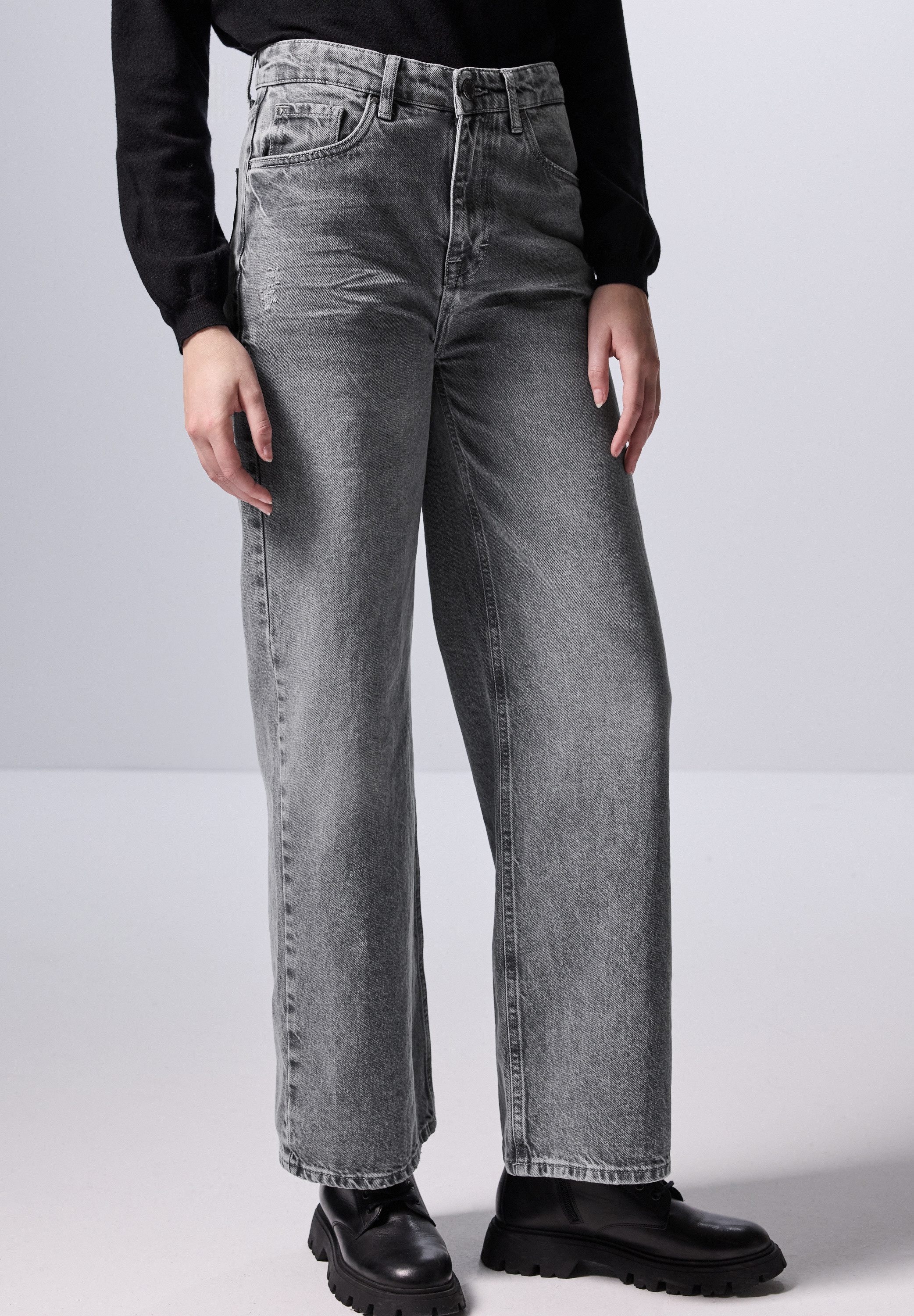STREET ONE STUDIO Loose-fit-Jeans aus Baumwolle günstig online kaufen