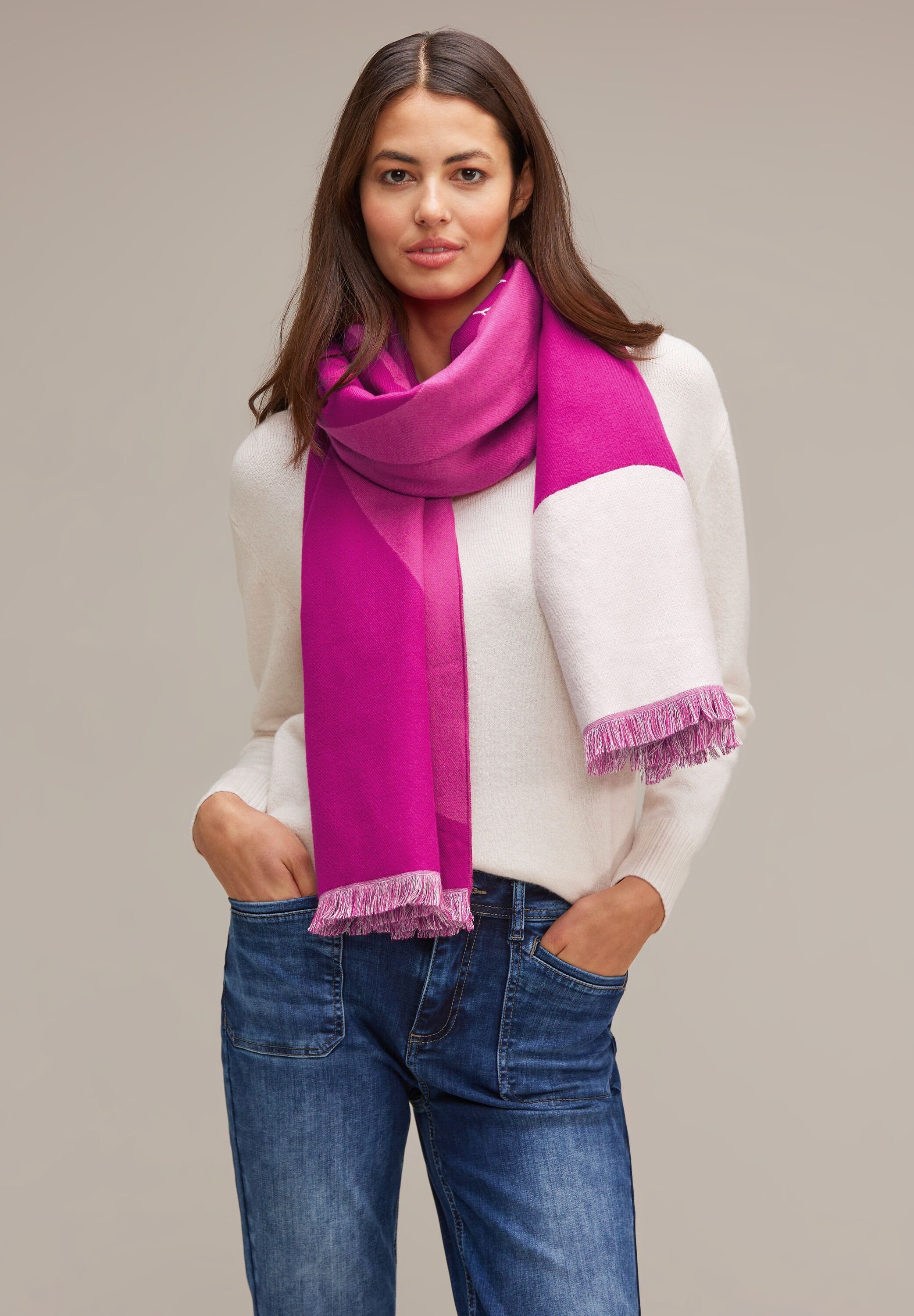 STREET ONE Schal, aus softem Materialmix bright cozy pink