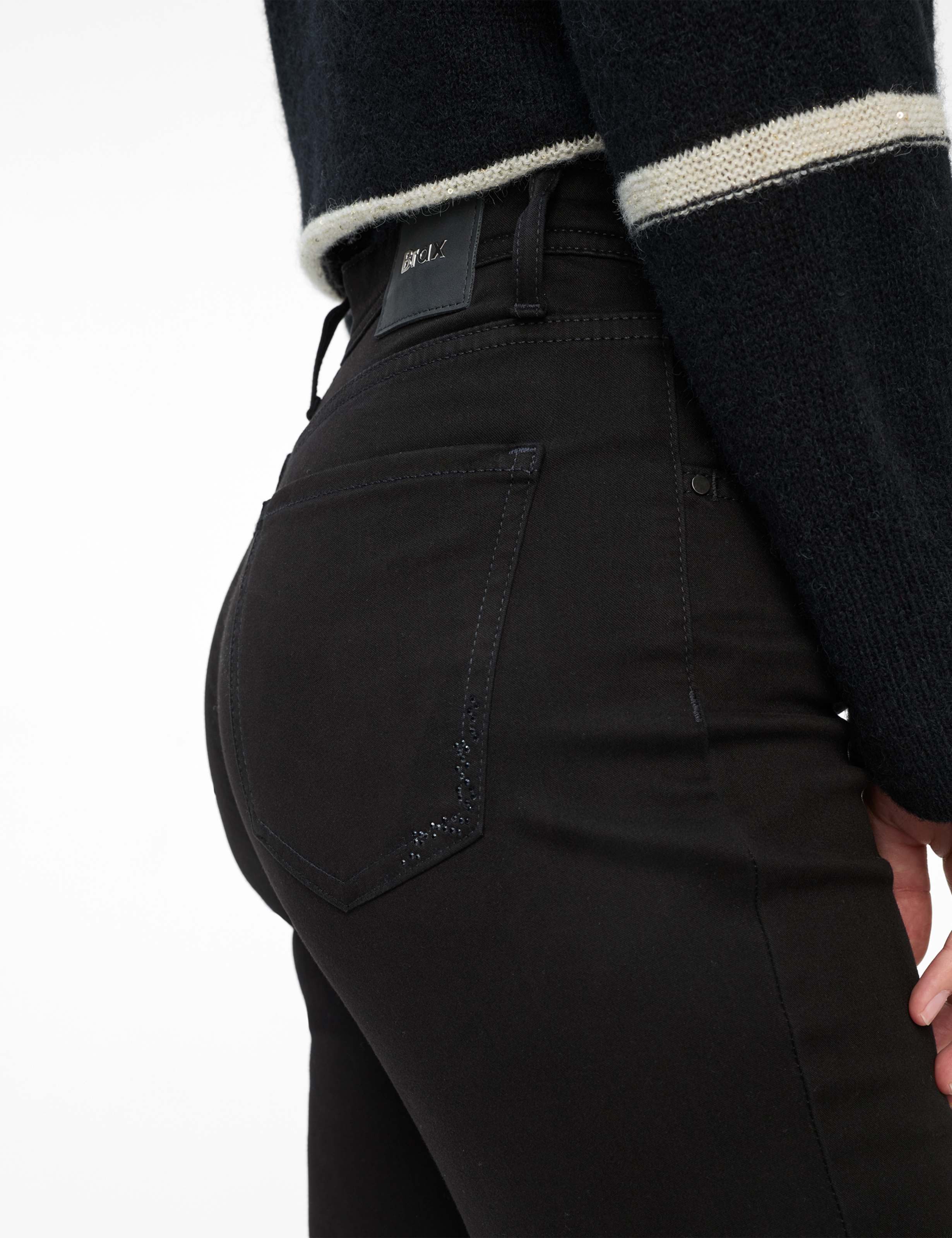 Brax 5-Pocket-Hose Style CAROLA Cotton Dream: Five-Pocket-Hose im Feminine Fit – Bild 4 von 5
