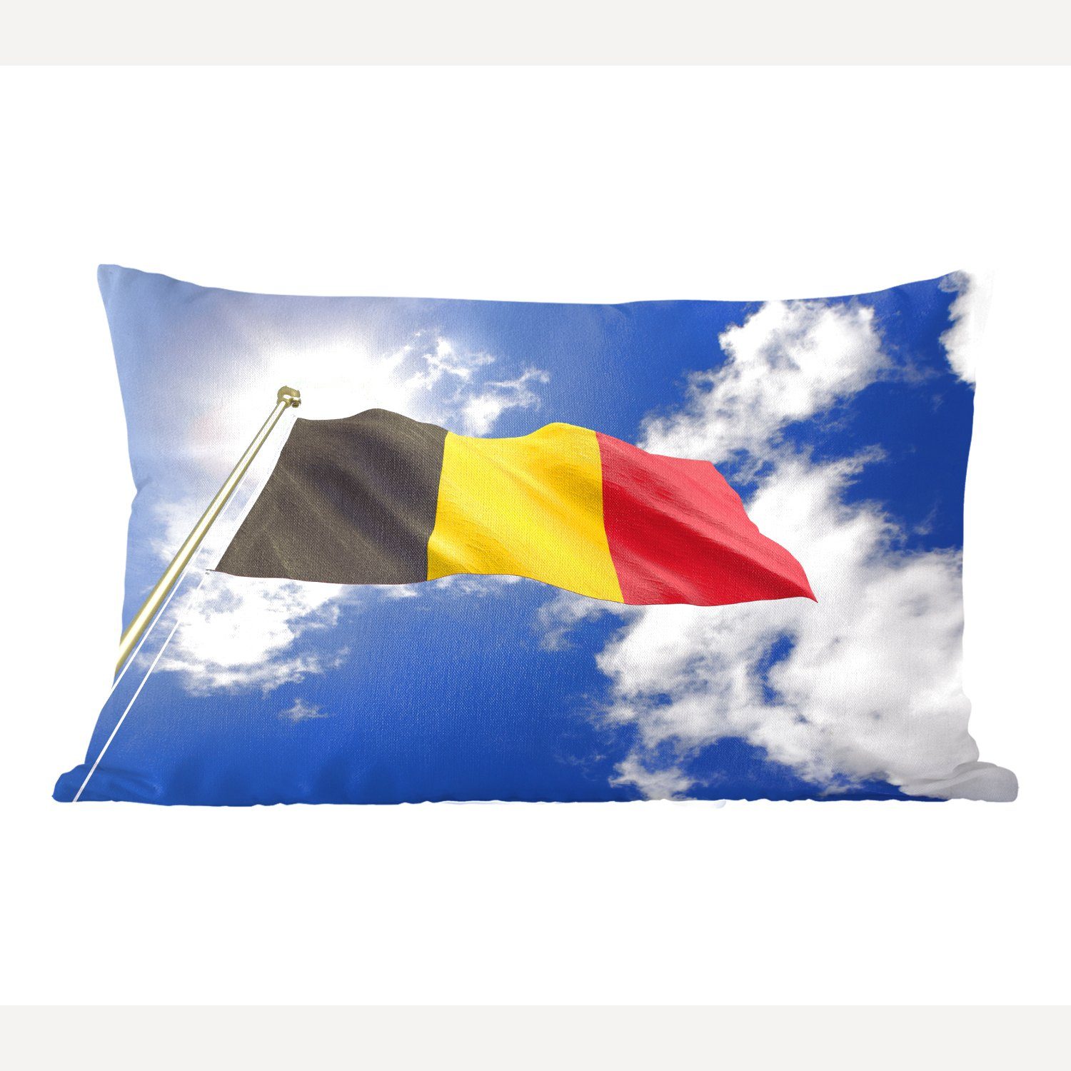 MuchoWow Dekokissen Die belgische Flagge weht am Himmel, Wohzimmer Dekoration, Zierkissen, Dekokissen mit Füllung, Schlafzimmer