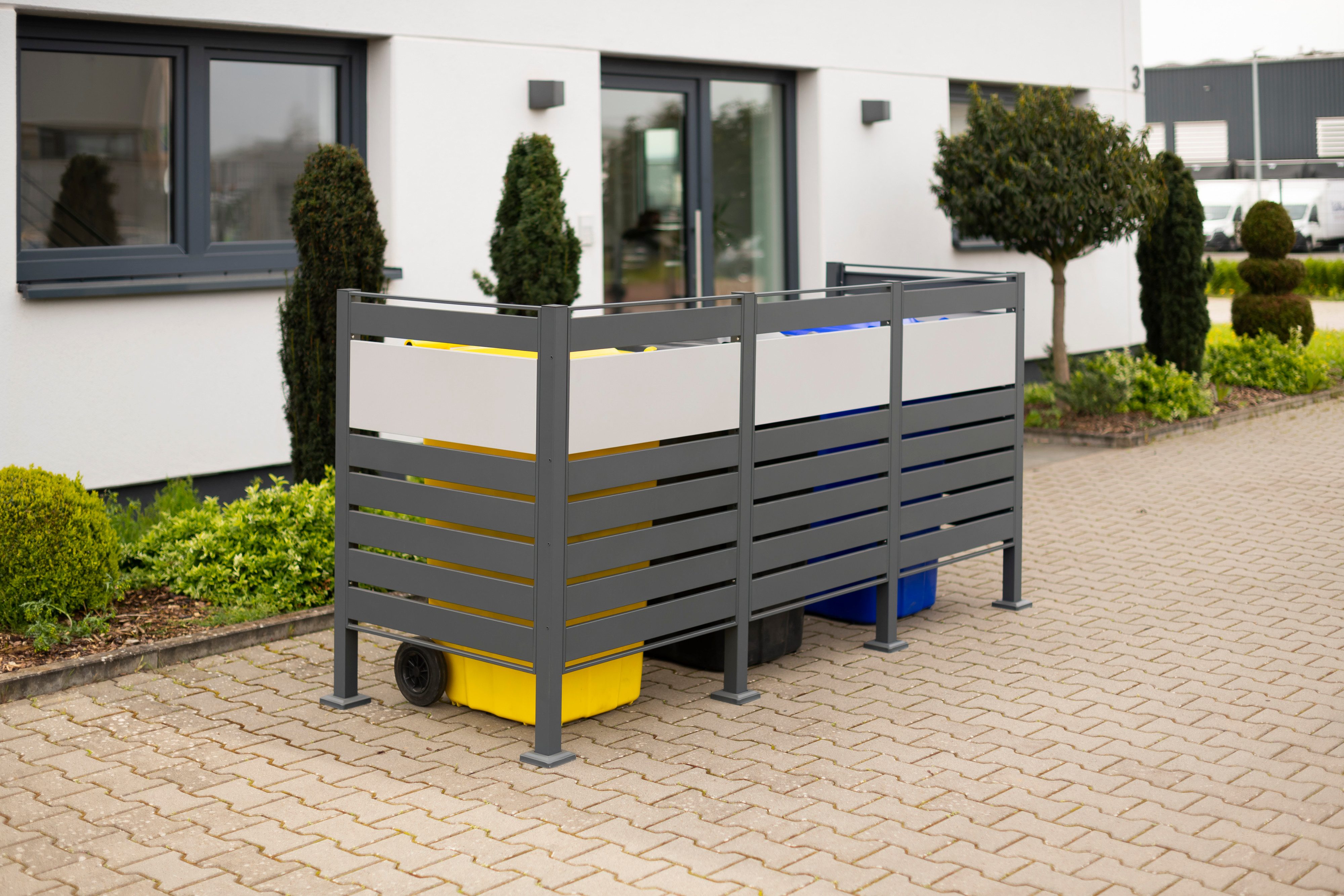 WESTMANN Mülltonnenbox Planum, Platz für 3 Mülltonnen á 240 l