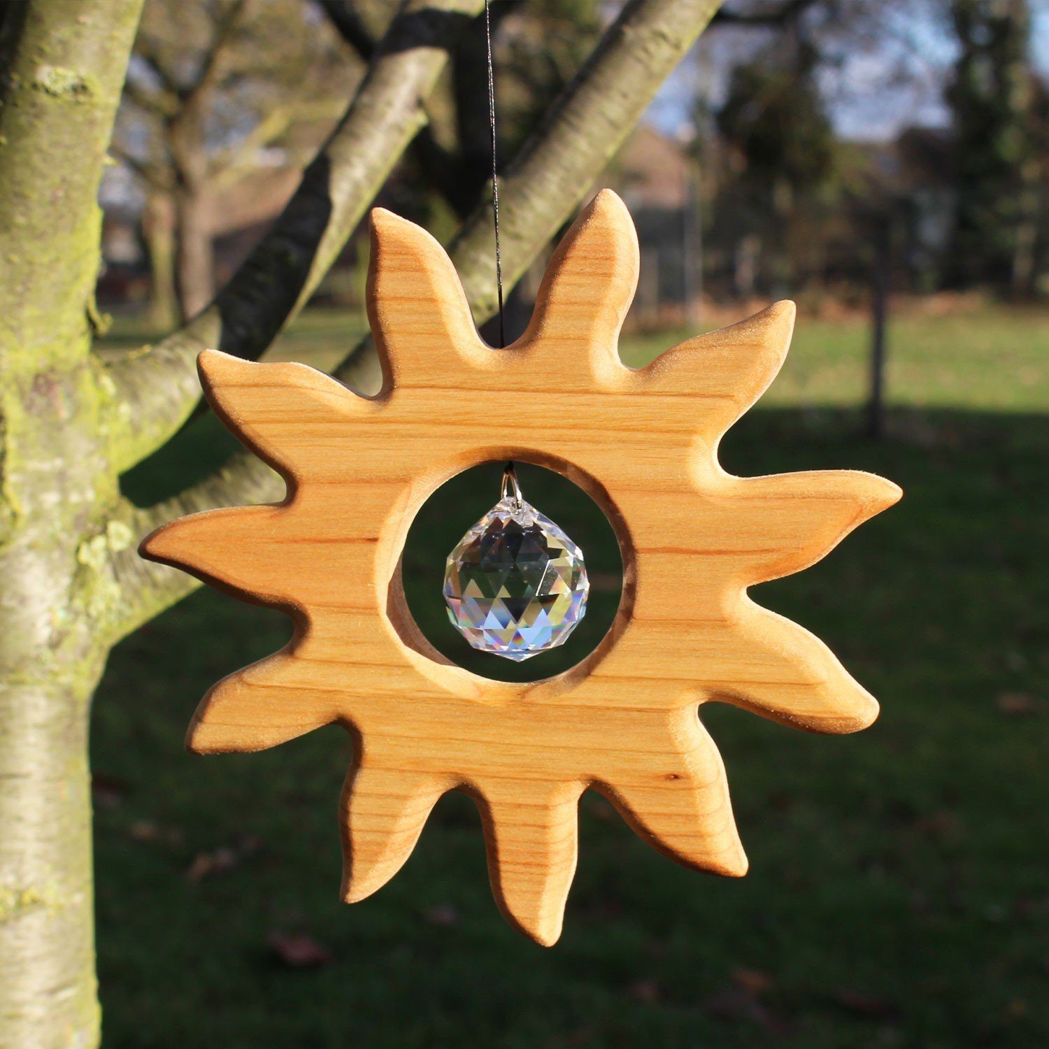 mitienda Fensterdekoration Fensterdeko aus Holz, Sonne groß mit Kristall