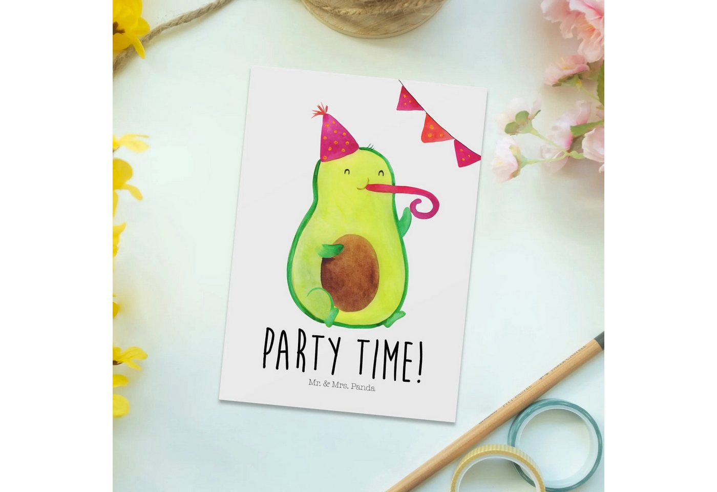 Thumbnail - Mr. & Mrs. Panda Postkarte Avocado Party Zeit - Weiß - Geschenk, Geschenkkarte, Ansichtskarten, Charmante Designs