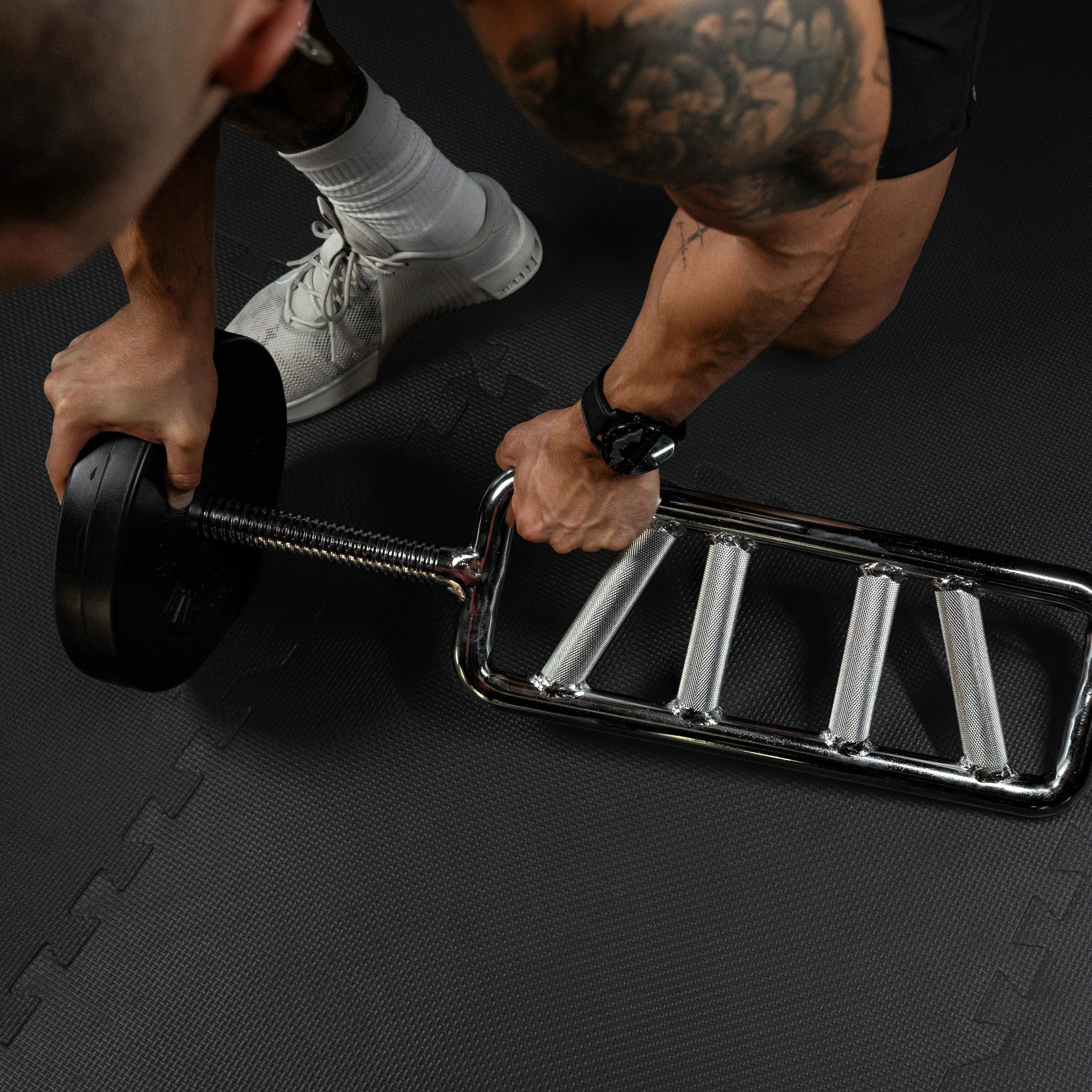 GORILLA SPORTS Langhantelstange Trizepstrainer Diagonal in Chrom, 86.5 cm (3-tlg)