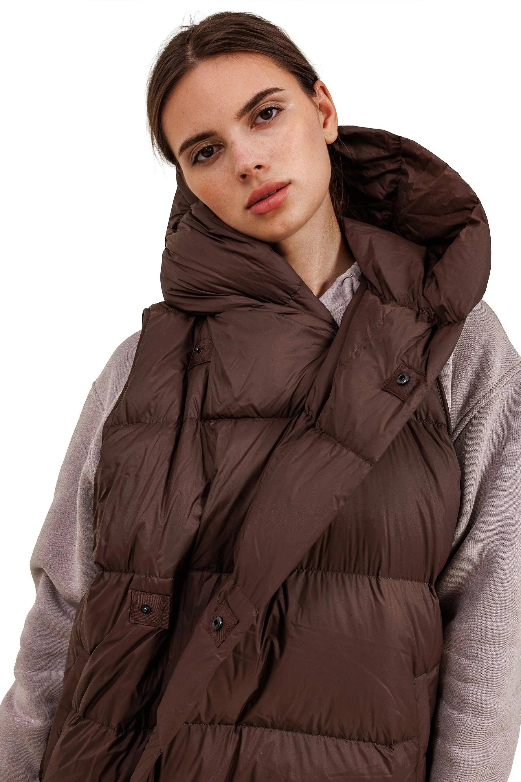 JNBY Daunenweste JNBY Damen lange Daunenweste mit Kapuze Herbst/Winterweste Schoko warm