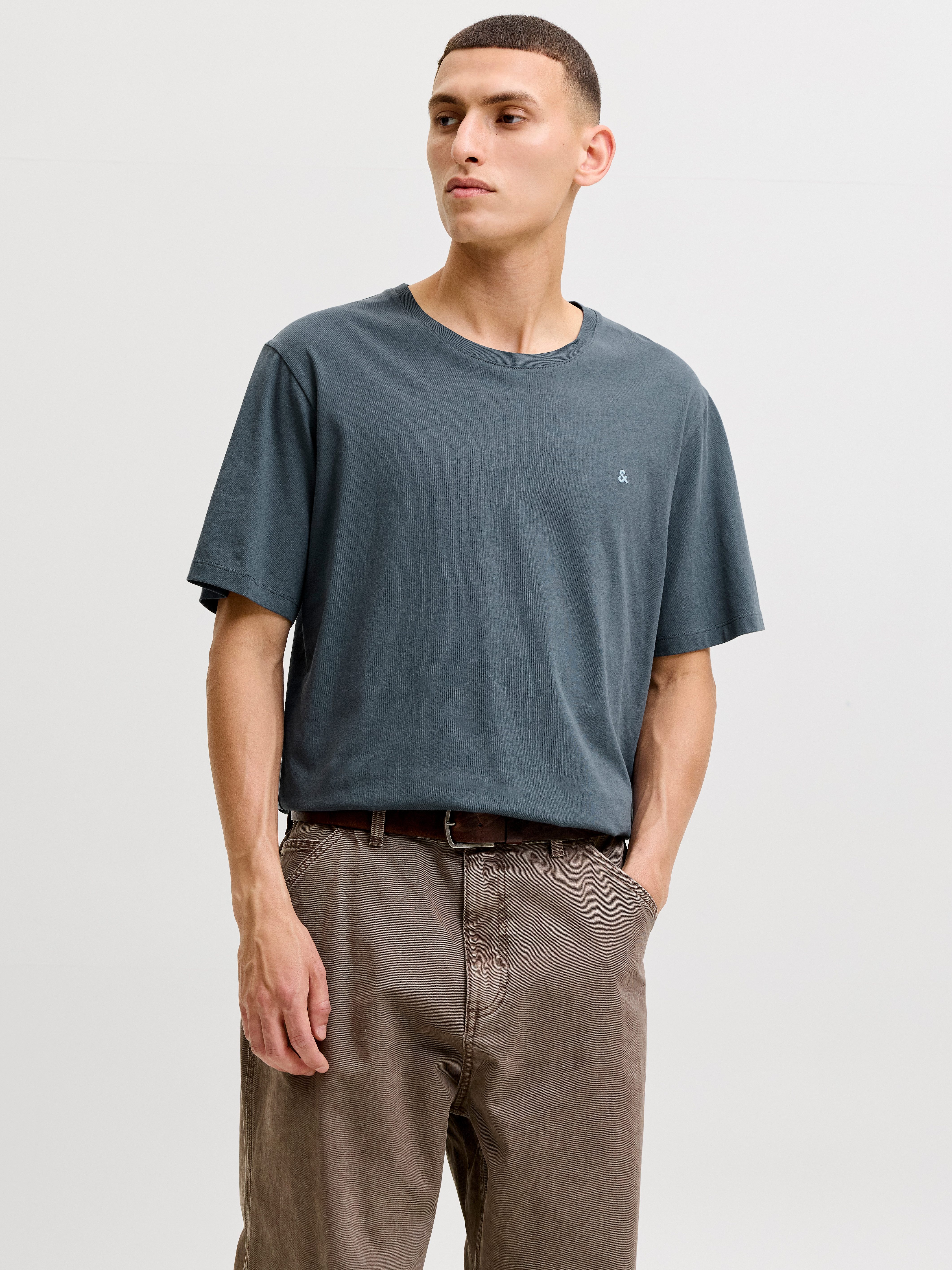 Jack & Jones Rundhalsshirt JJEPAULOS TEE SS CREW NECK NOOS Baumwollmischung, regular fit