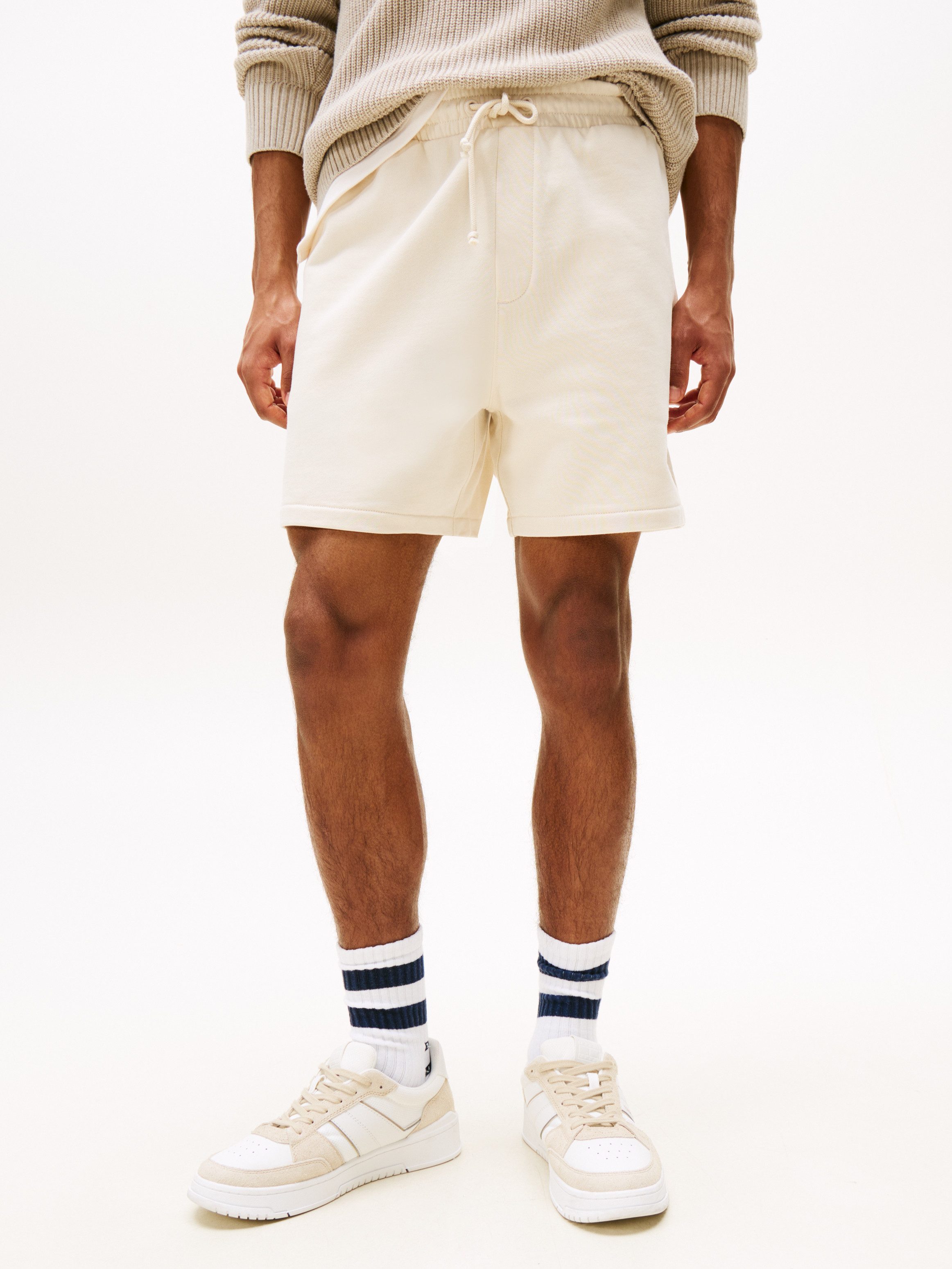 Tommy Jeans Sweatshorts TJM RLX NEW CLSSCS BEACH SHORT Mit Kordelzug günstig online kaufen