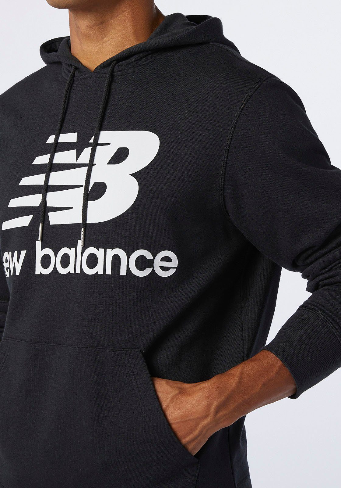 ESSENTIALS Kapuzensweatshirt Balance schwarz FLEECE HOODIE New LOGO NB STACKED