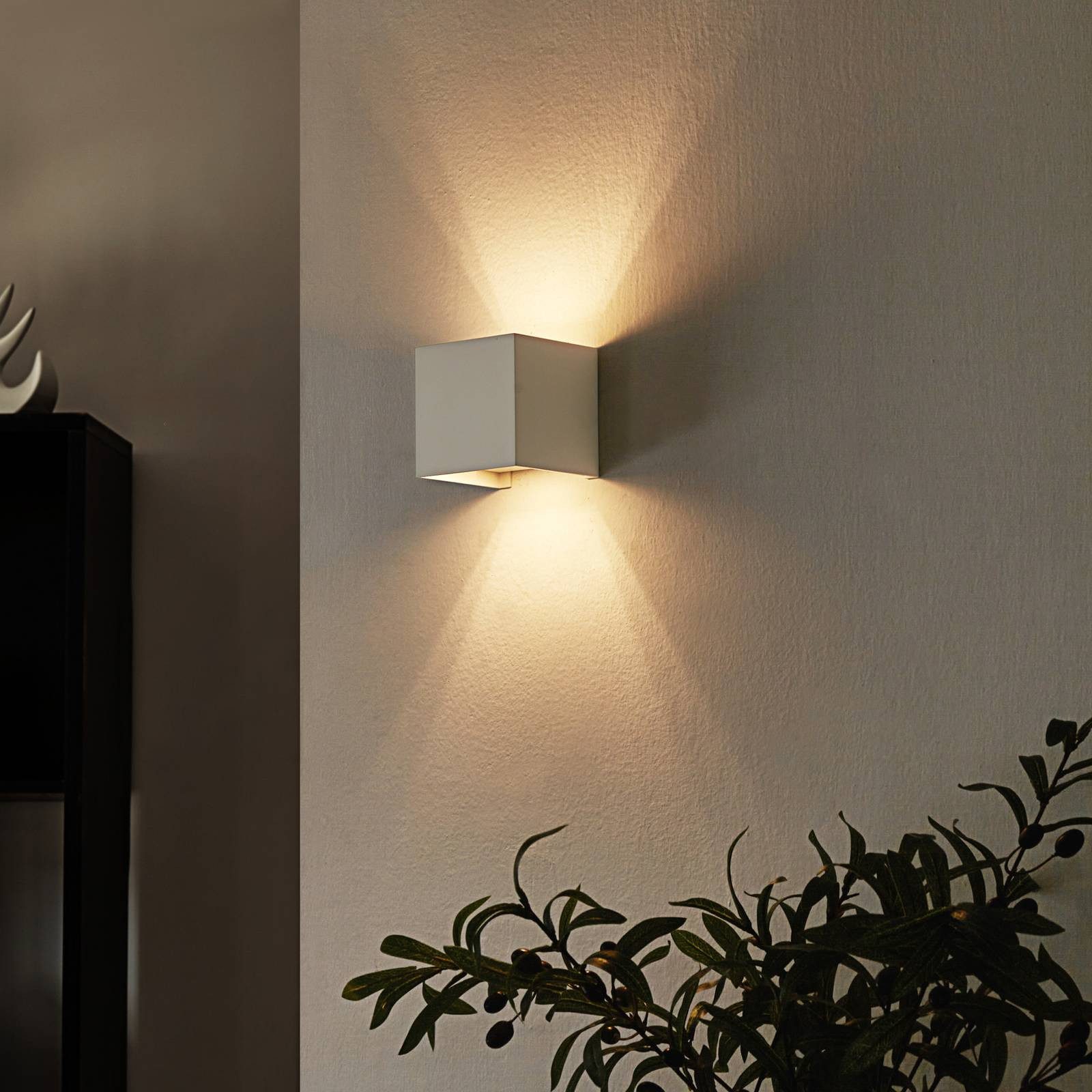 Arcchio Wandleuchte Zuzana, Metall, Weiß IP20, 1 x 8 W LED