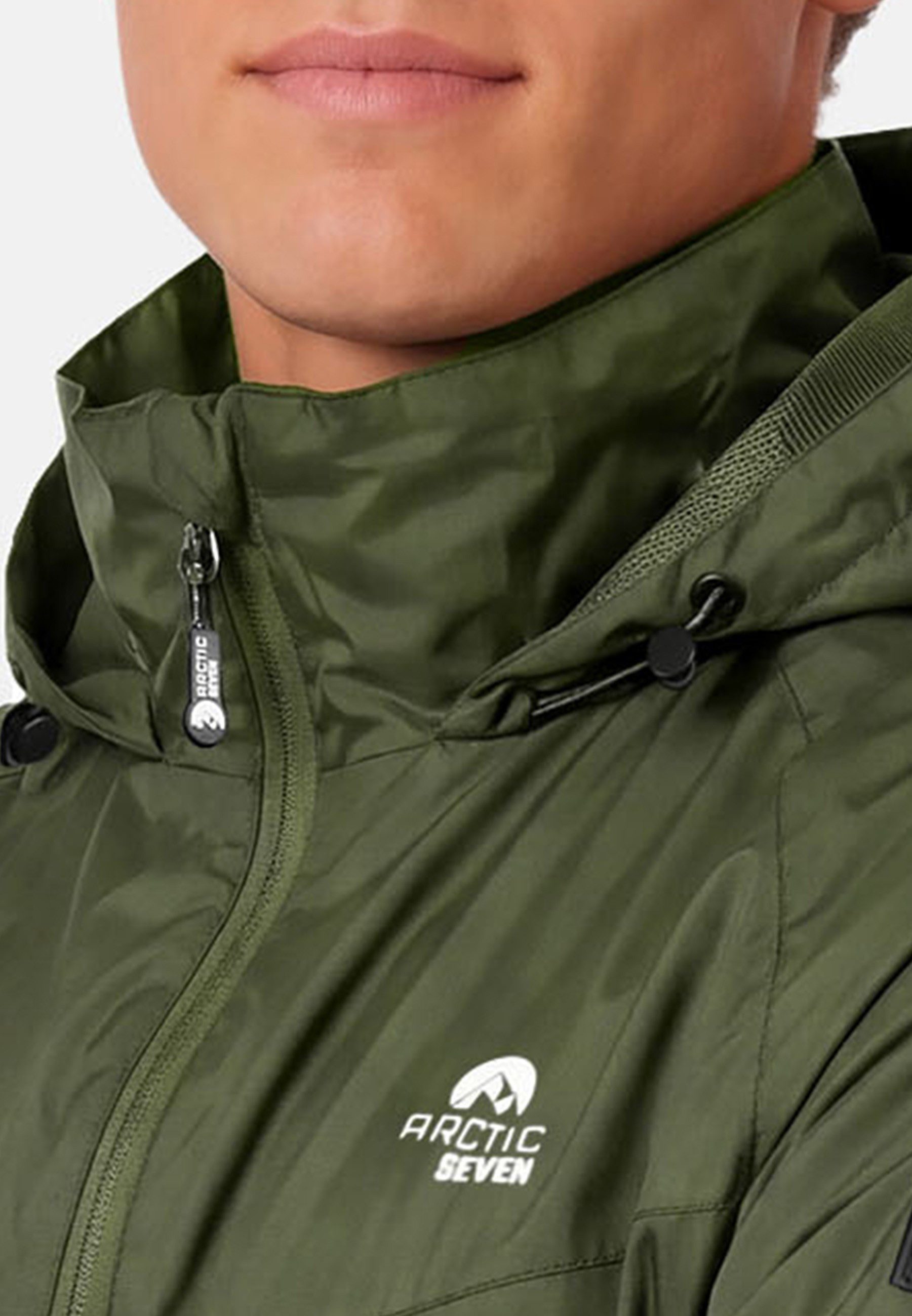 Arctic Seven Regenjacke Herren leicht mit Kapuze – Wasserabweisende Outdoorjacke mit hochstehendem Kragen – Bild 5 von 5