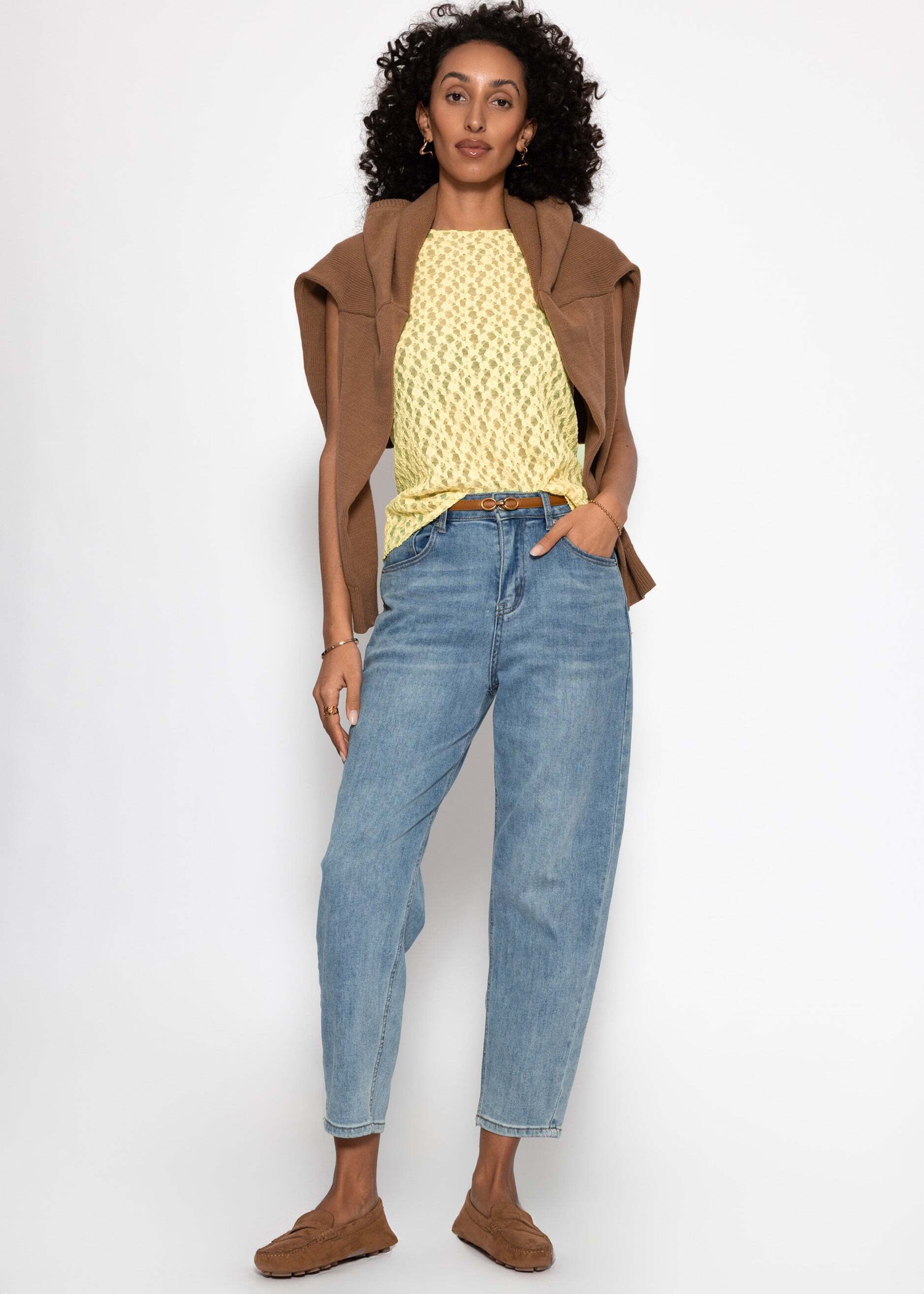 SASSYCLASSY T-Shirt Spitzen-Top für Damen Ärmelloses Top mit floralem Muster und leicht transparentem Stoff