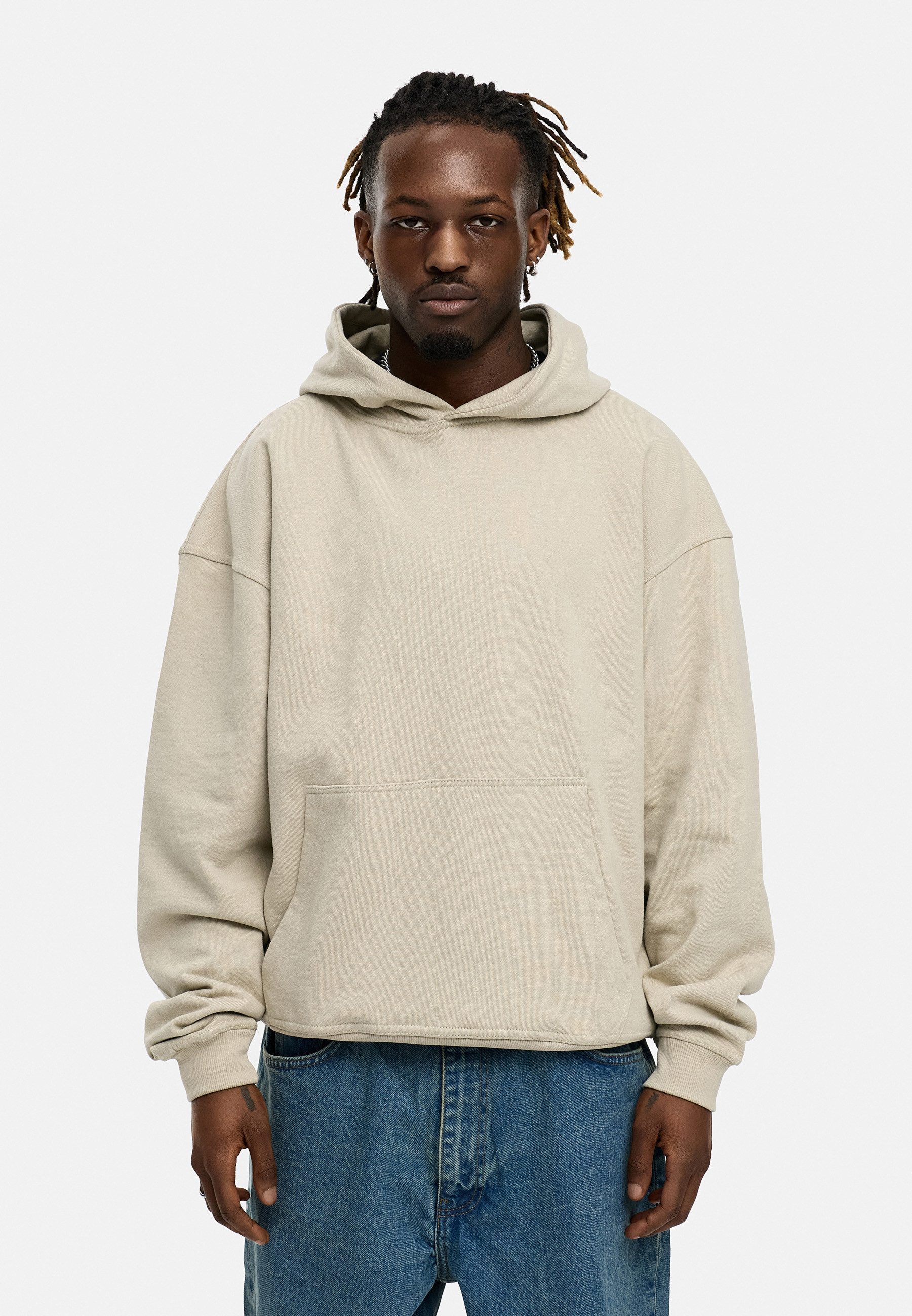 BEHYPE STUDIOS Hoodie IM OVERSIZE FIT günstig online kaufen