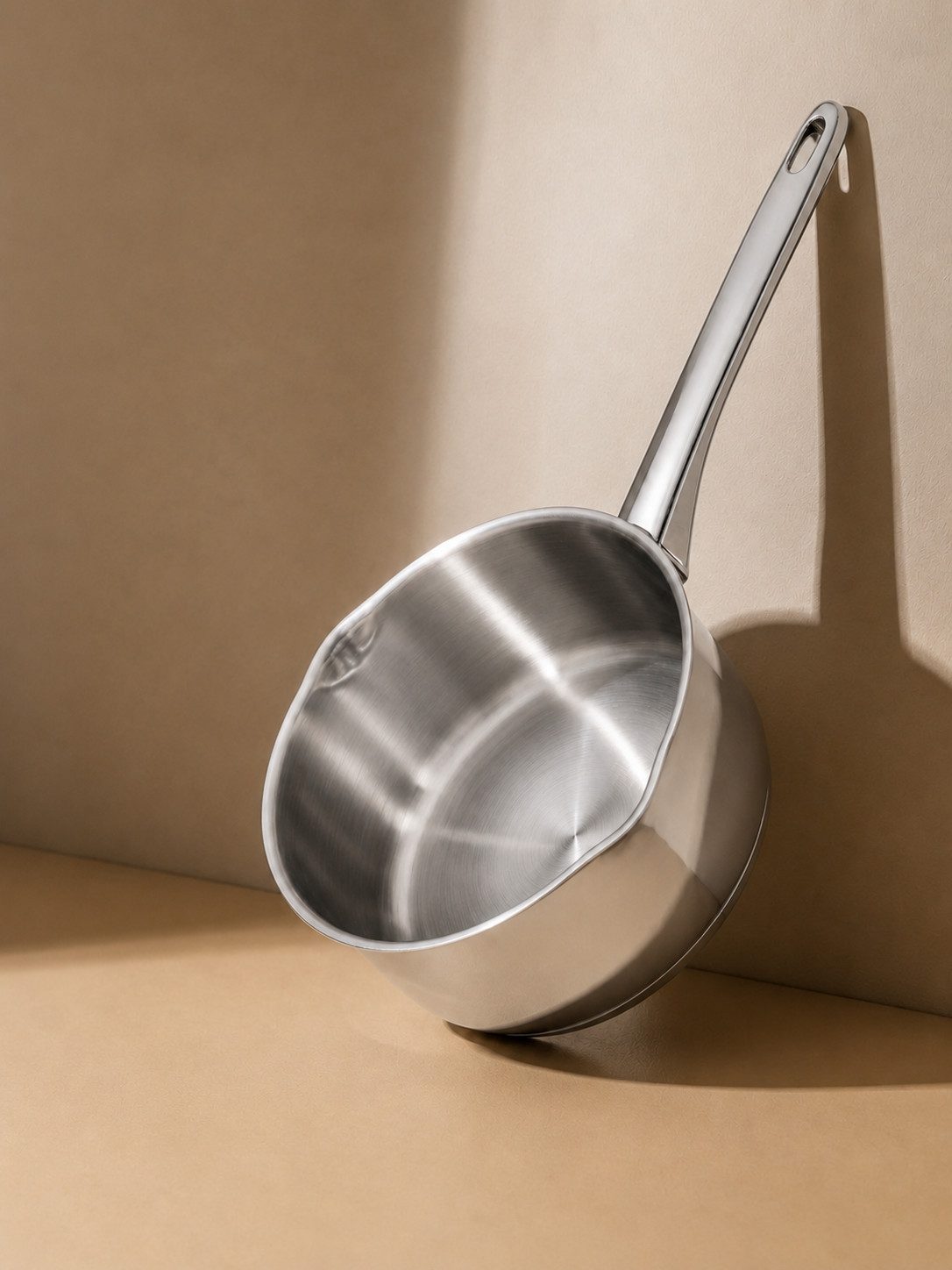 Cosy & Trendy Topf-Set Cosy & Trendy Start2Cook Daily Kochgeschirr-Set, Edelstahl (Set, 4-tlg., 4-teilig: 2 Kochtöpfe, Stielkasserolle und Bratpfanne), Starter-Topfset mit Edelstahl, Bratpfanne und Messskala
