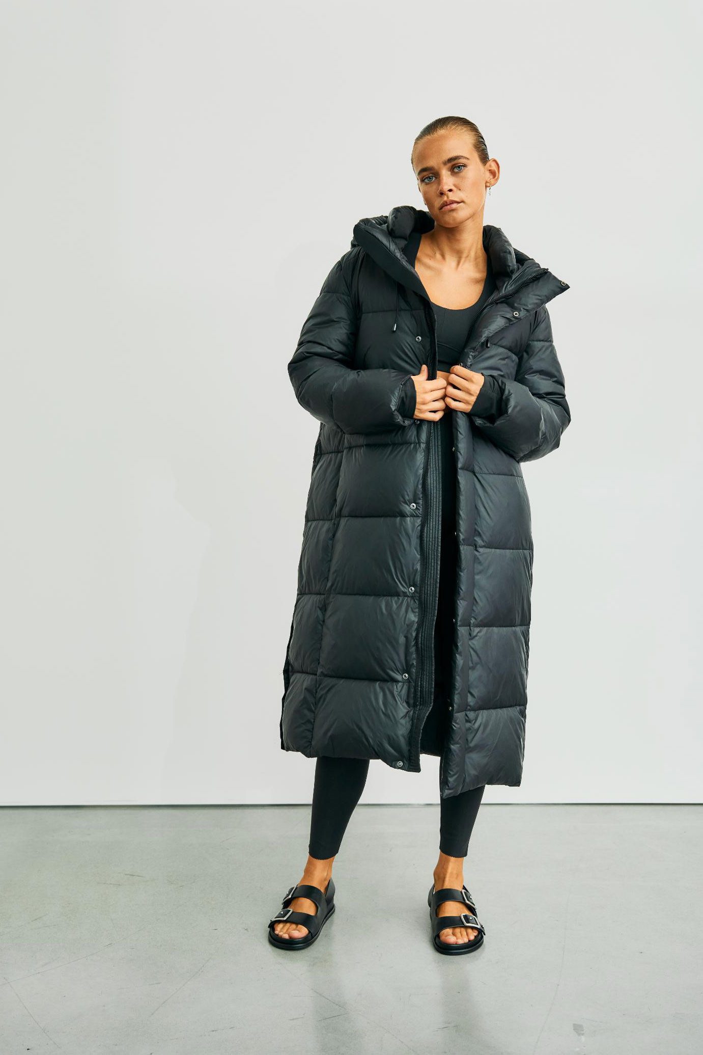 WithBlack Wintermantel WBLPENNY DOWN COAT - Oversize Puffermantel - Ultraleichte Füllung mit Kapuze, Oversize