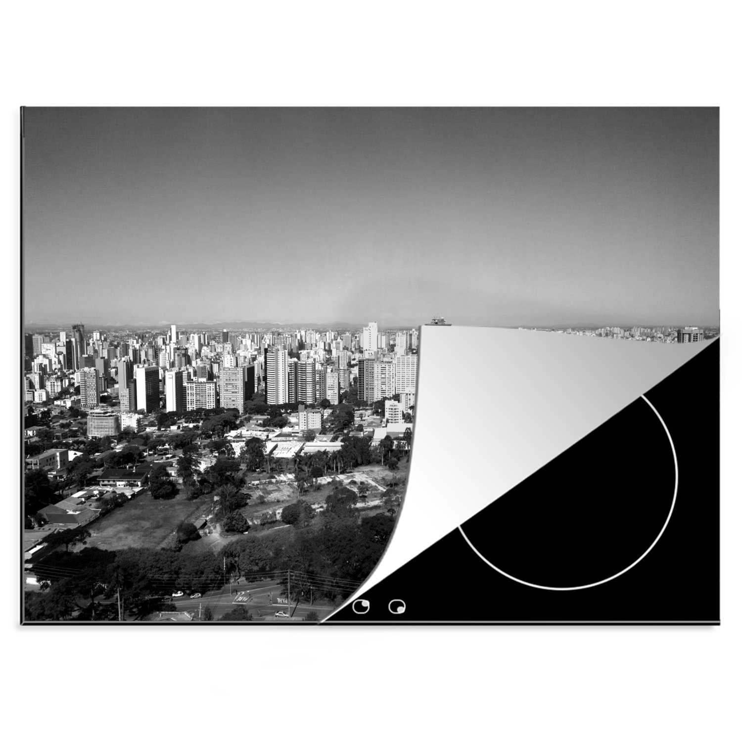 cm, (1 Innenstadt in tlg), 70x52 Ceranfeldabdeckung - Arbeitsfläche Brasilien Skyline nutzbar, MuchoWow Vinyl, Curitiba von der Mobile schwarz und weiß, Herdblende-/Abdeckplatte